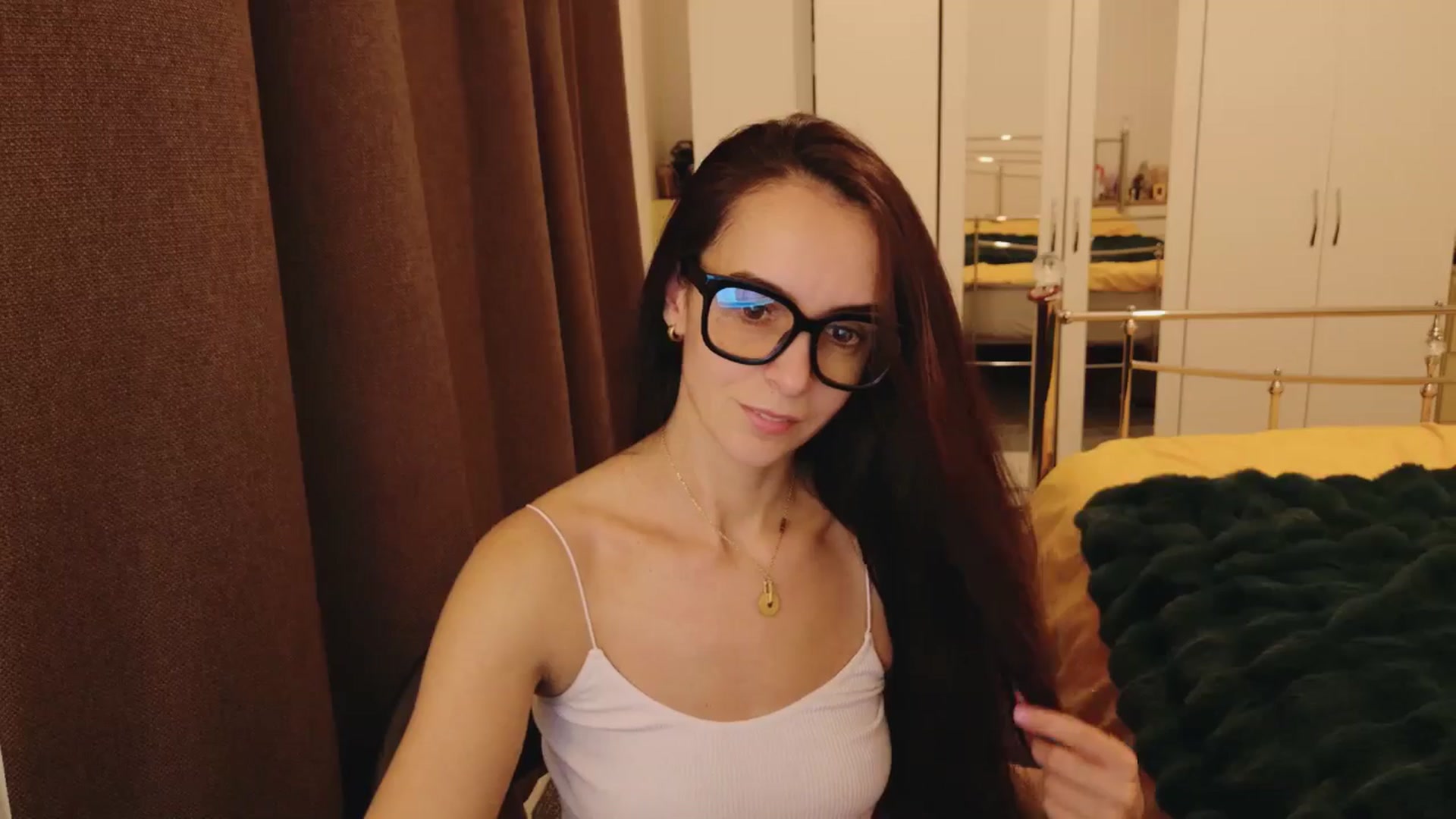 Gallery image thumbnail from KarlaOlivia's myfreecams stream on, 01/13/2025, 19:41 image 18 of 20