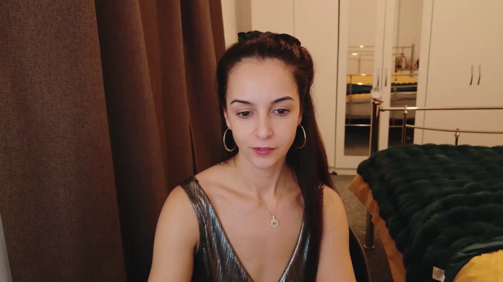 Gallery image thumbnail from KarlaOlivia's myfreecams stream on, 01/14/2025, 18:49 image 15 of 20
