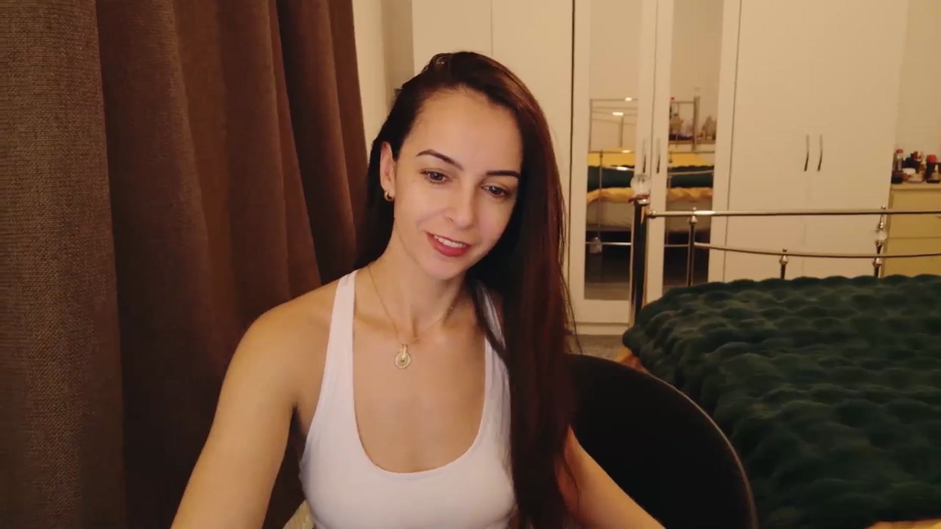 Gallery image thumbnail from KarlaOlivia's myfreecams stream on, 01/20/2025, 11:35 image 12 of 20