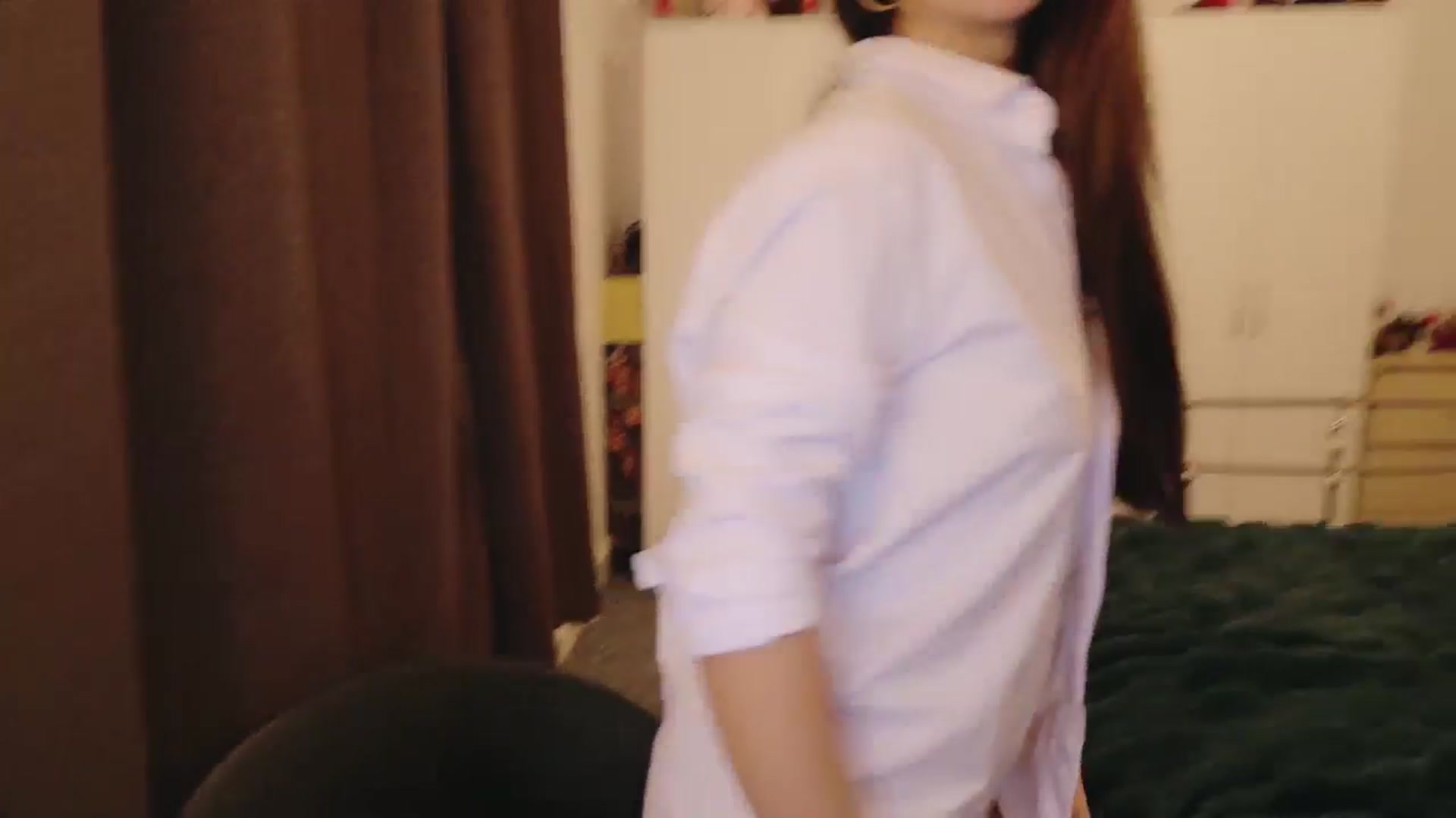 Gallery image thumbnail from KarlaOlivia's myfreecams stream on, 01/24/2025, 11:37 image 12 of 20