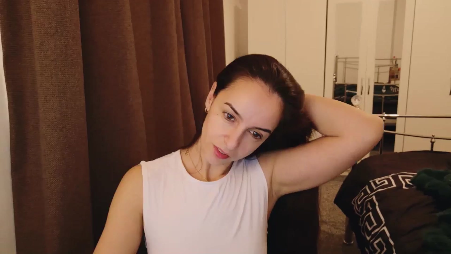 Gallery image thumbnail from KarlaOlivia's myfreecams stream on, 02/01/2025, 14:14 image 19 of 20