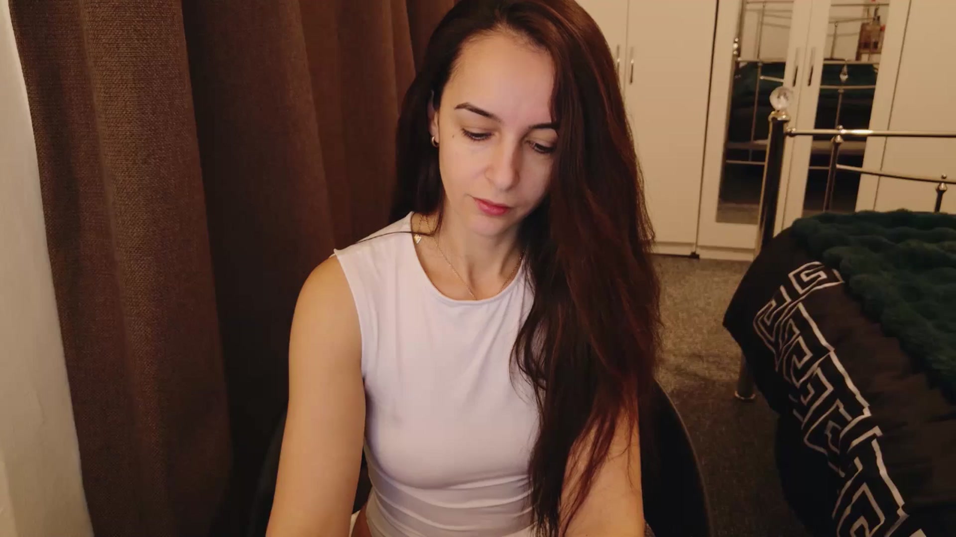 Gallery image thumbnail from KarlaOlivia's myfreecams stream on, 02/01/2025, 14:14 image 7 of 20