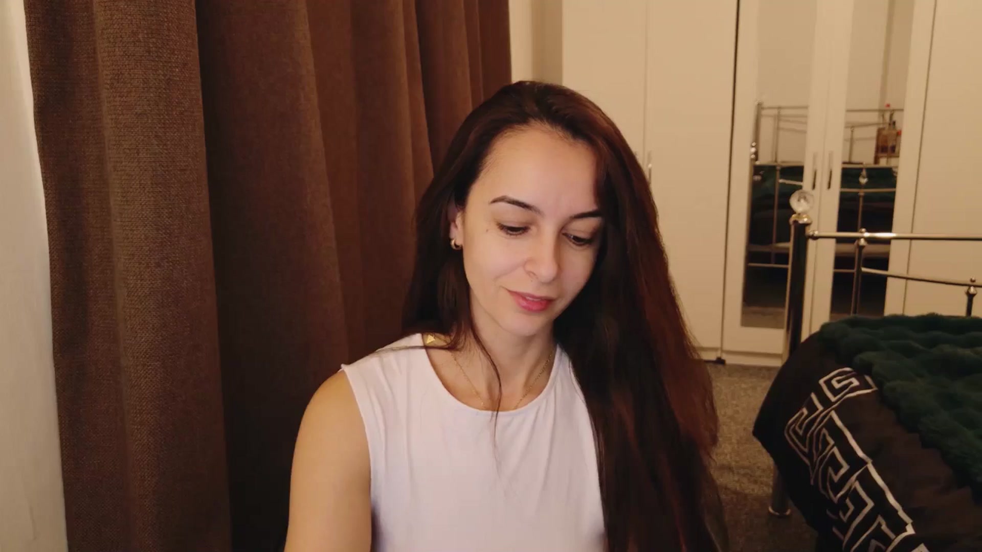 Gallery image thumbnail from KarlaOlivia's myfreecams stream on, 02/01/2025, 14:14 image 15 of 20