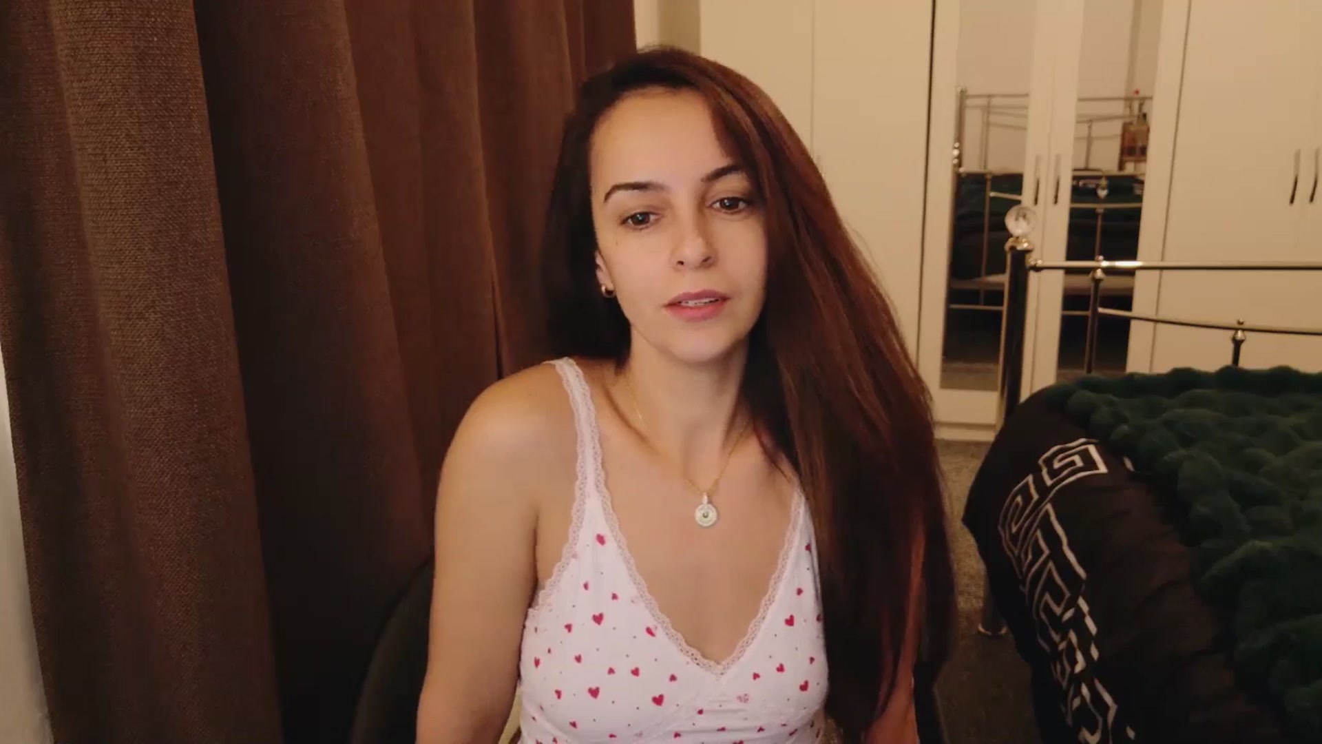 Gallery image thumbnail from KarlaOlivia's myfreecams stream on, 02/01/2025, 19:19 image 2 of 20
