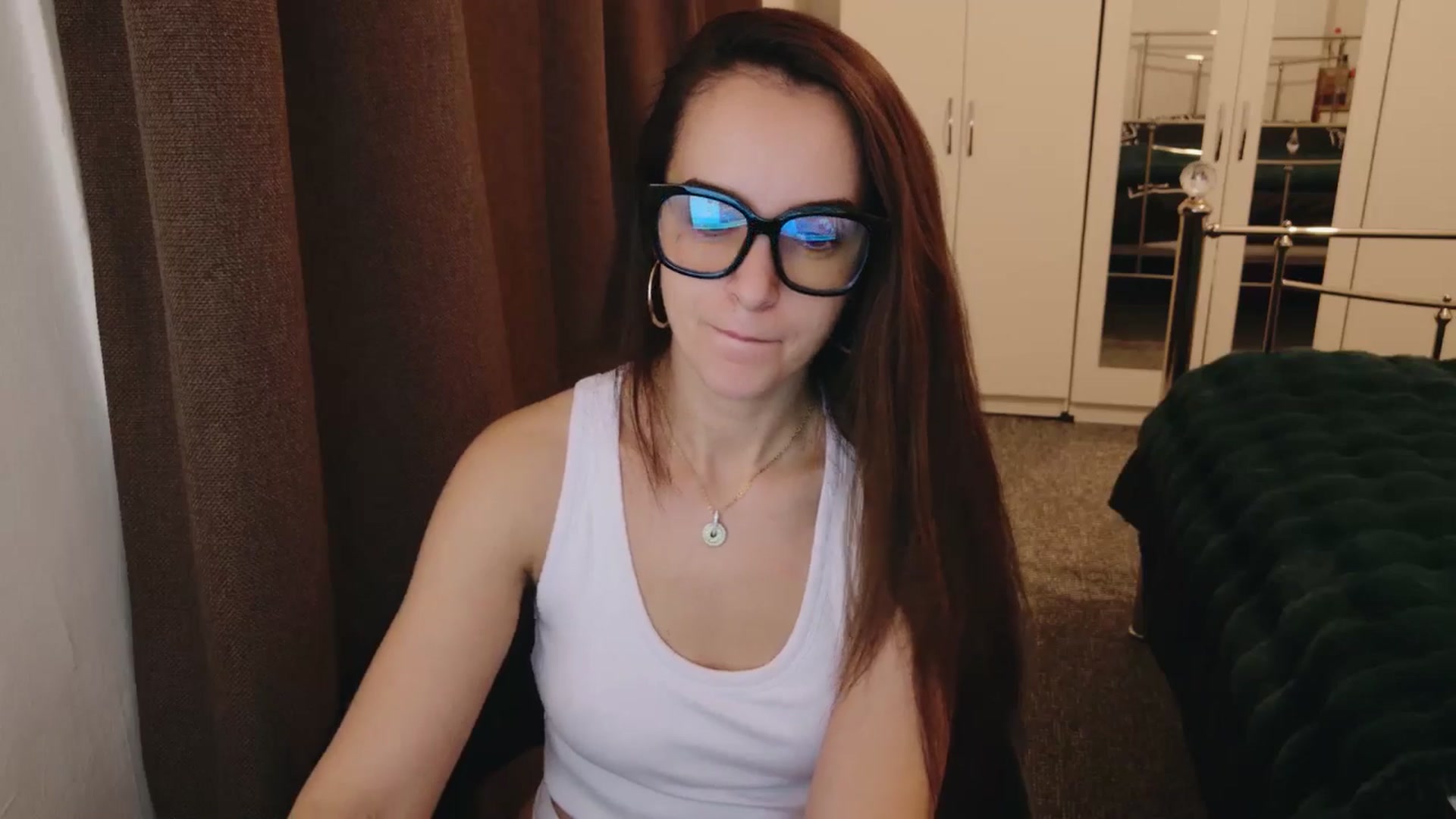 Gallery image thumbnail from KarlaOlivia's myfreecams stream on, 02/03/2025, 19:00 image 2 of 20