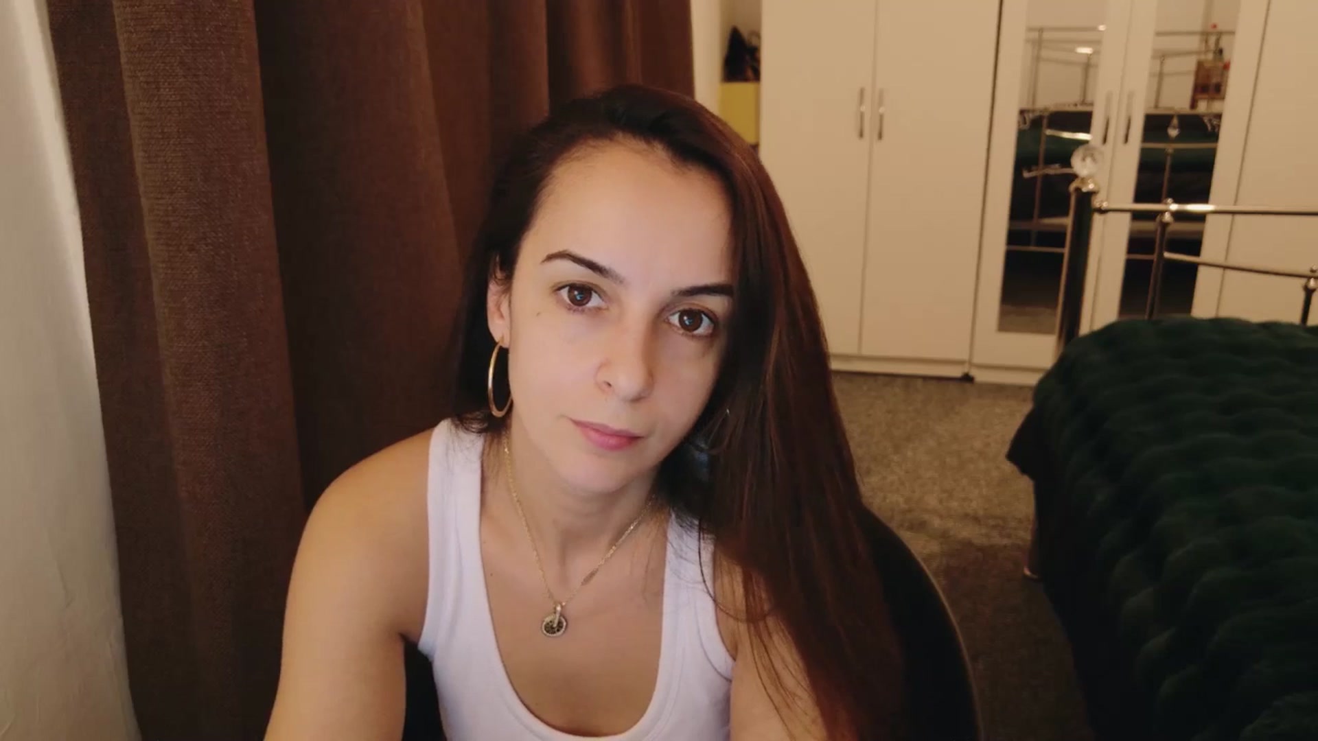 Gallery image thumbnail from KarlaOlivia's myfreecams stream on, 02/03/2025, 19:00 image 12 of 20