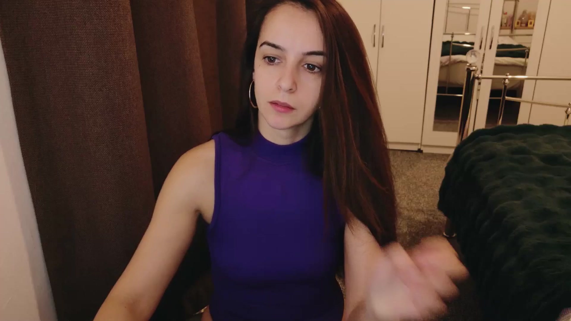 Gallery image thumbnail from KarlaOlivia's myfreecams stream on, 02/11/2025, 12:03 image 4 of 20