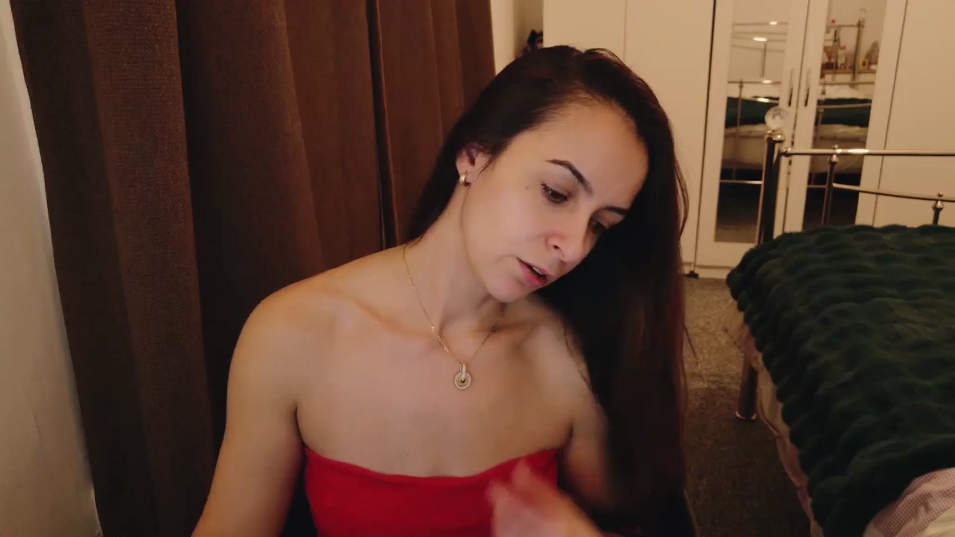 Gallery image thumbnail from KarlaOlivia's myfreecams stream on, 02/14/2025, 20:09 image 2 of 20
