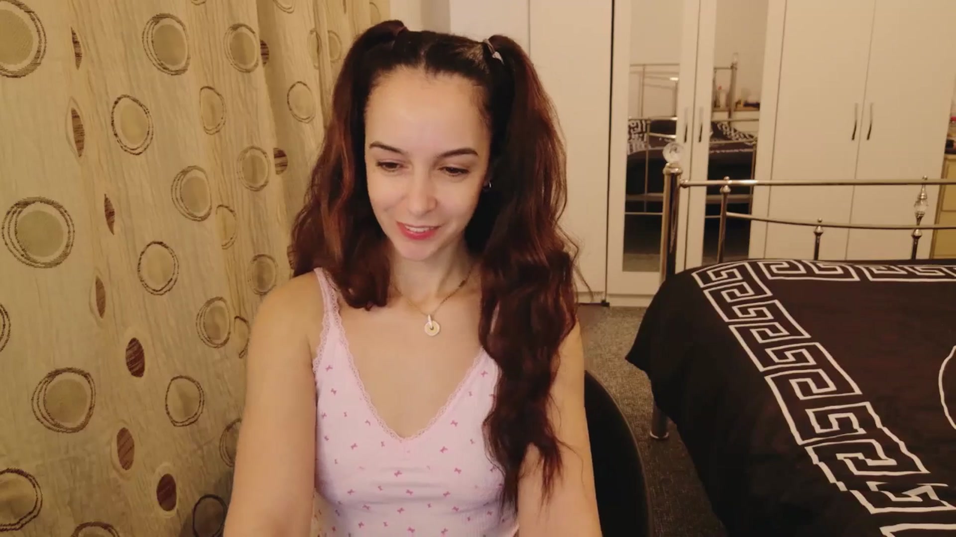 Gallery image thumbnail from KarlaOlivia's myfreecams stream on, 02/24/2025, 11:06 image 20 of 20