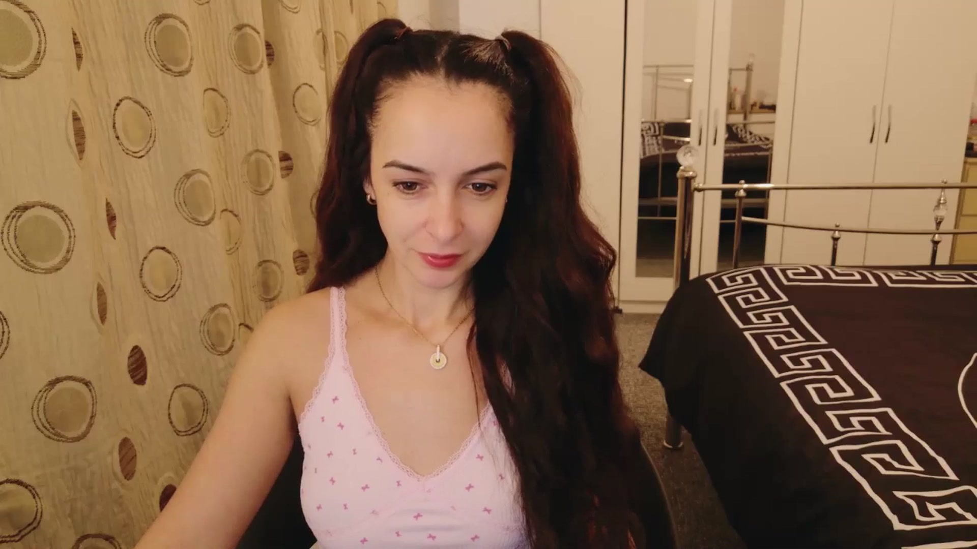 Gallery image thumbnail from KarlaOlivia's myfreecams stream on, 02/24/2025, 11:06 image 11 of 20