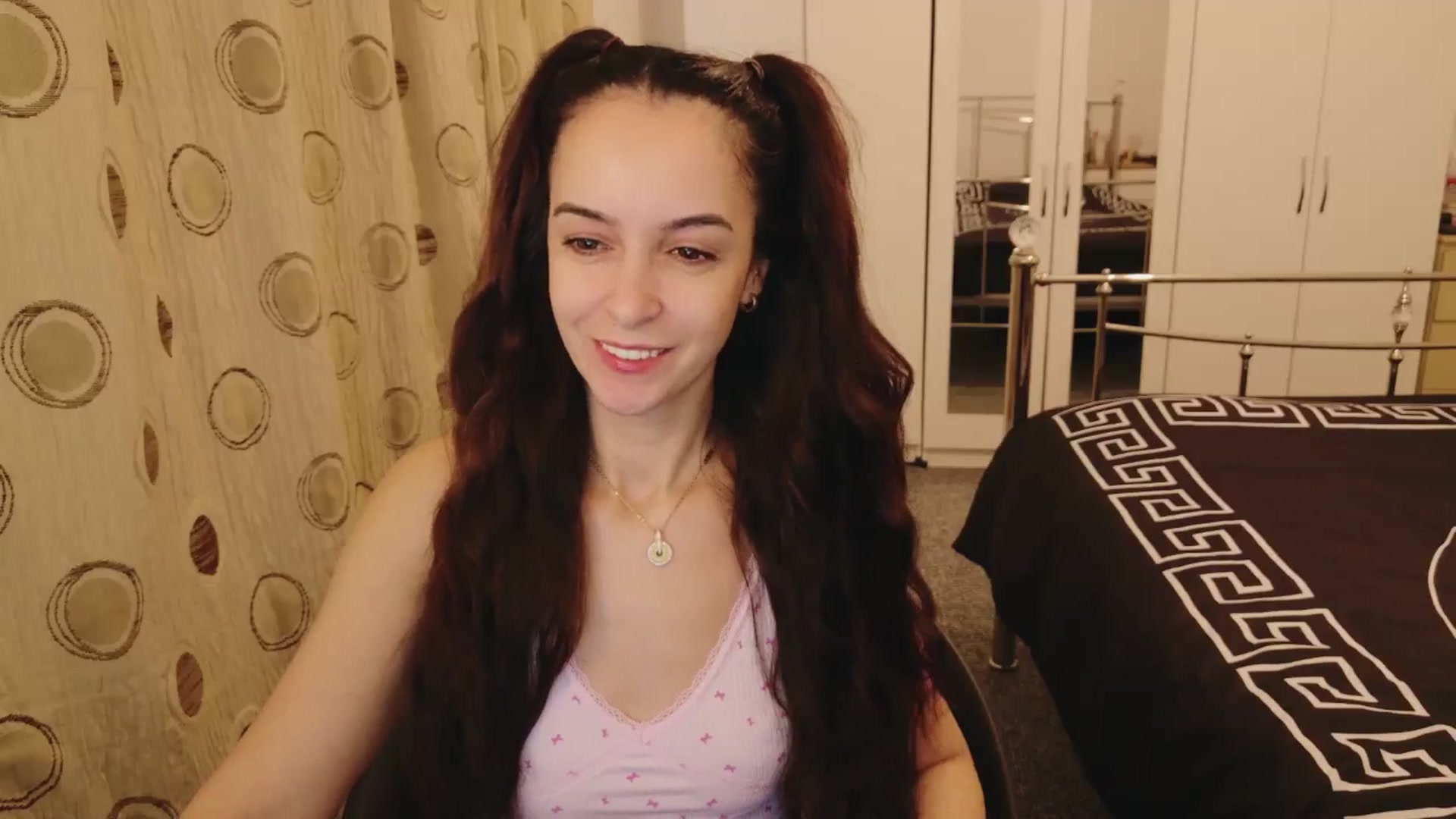 Gallery image thumbnail from KarlaOlivia's myfreecams stream on, 02/24/2025, 11:06 image 10 of 20