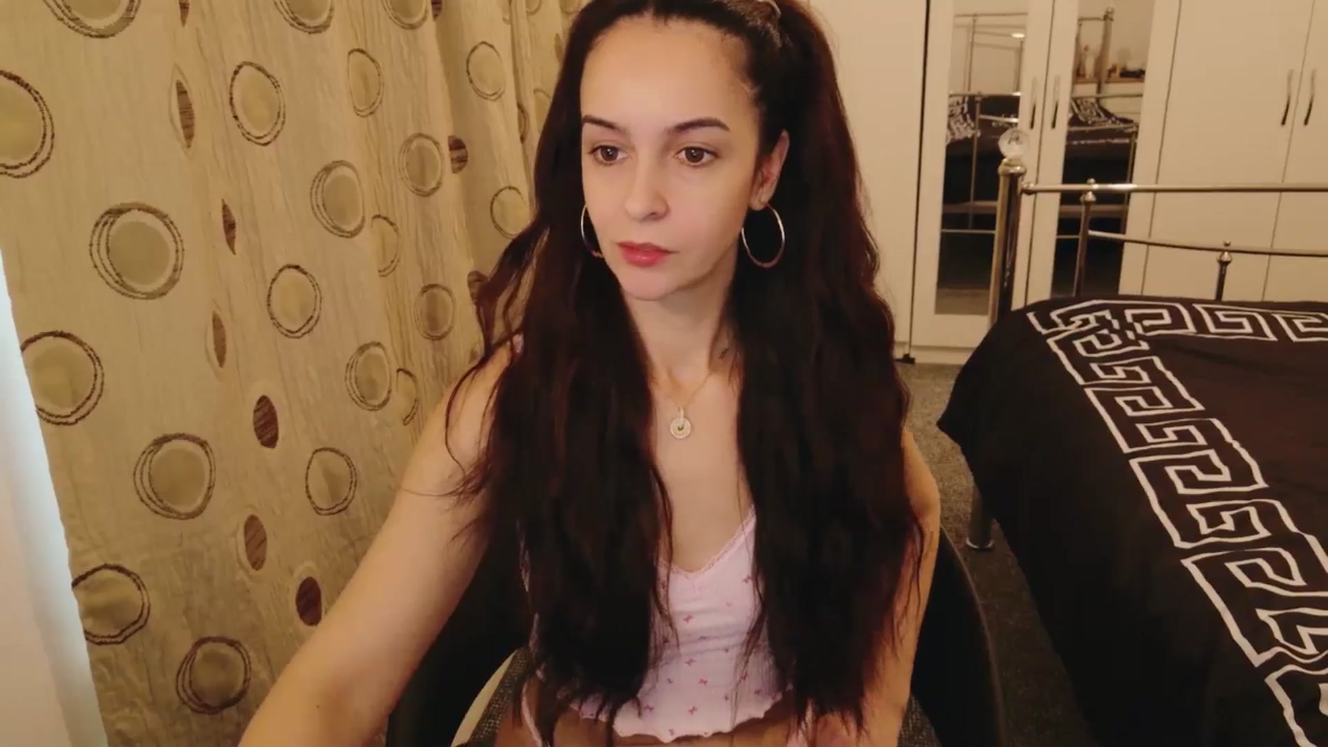 Gallery image thumbnail from KarlaOlivia's myfreecams stream on, 02/24/2025, 12:23 image 13 of 20