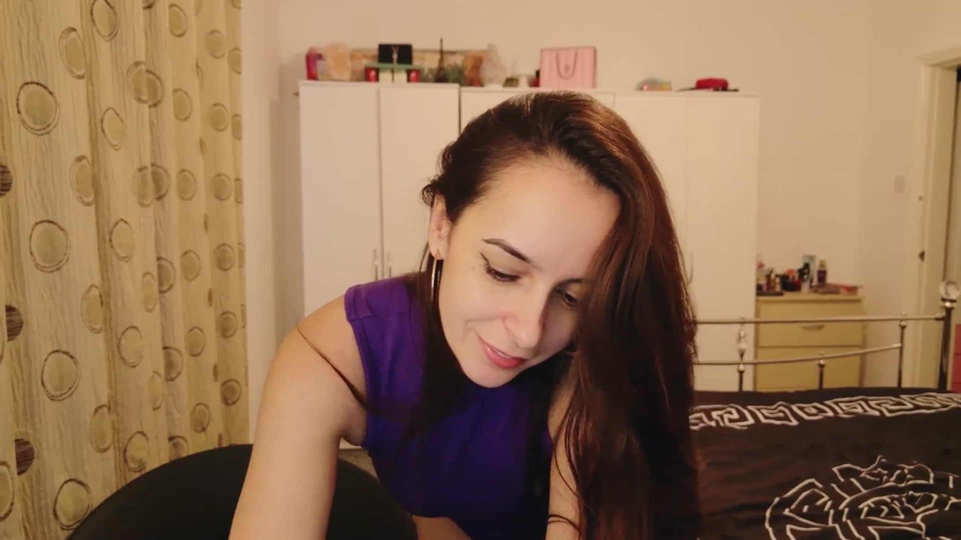 Gallery image thumbnail from KarlaOlivia's myfreecams stream on, 02/25/2025, 14:15 image 8 of 20