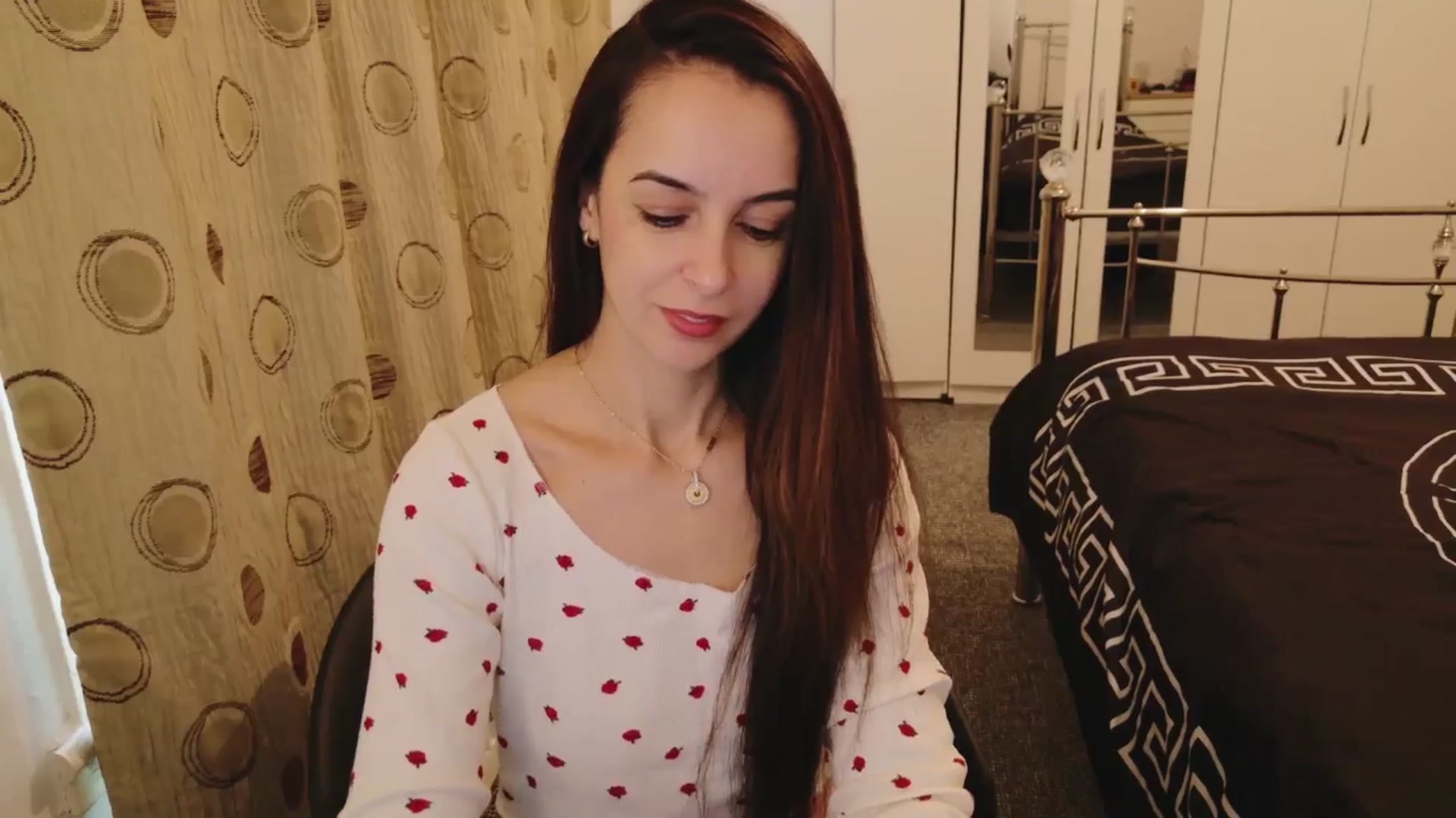 Gallery image thumbnail from KarlaOlivia's myfreecams stream on, 02/26/2025, 13:53 image 5 of 20