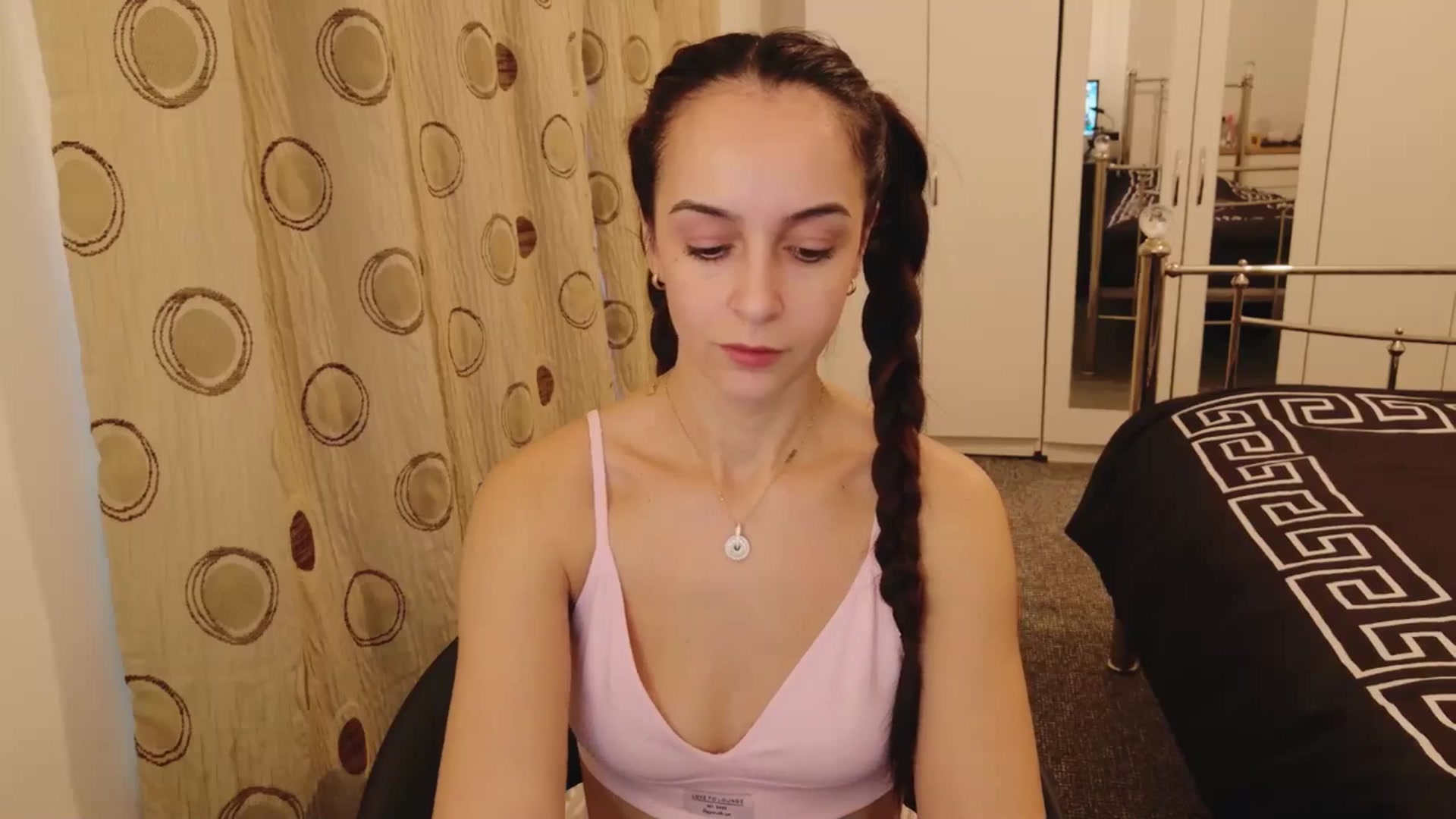 Gallery image thumbnail from KarlaOlivia's myfreecams stream on, 02/27/2025, 16:56 image 7 of 20