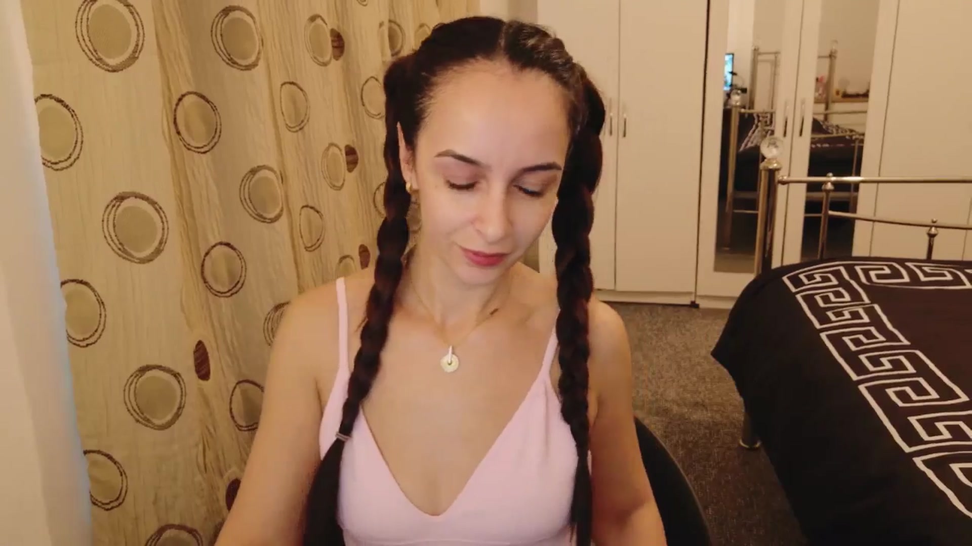 Gallery image thumbnail from KarlaOlivia's myfreecams stream on, 02/27/2025, 16:56 image 11 of 20