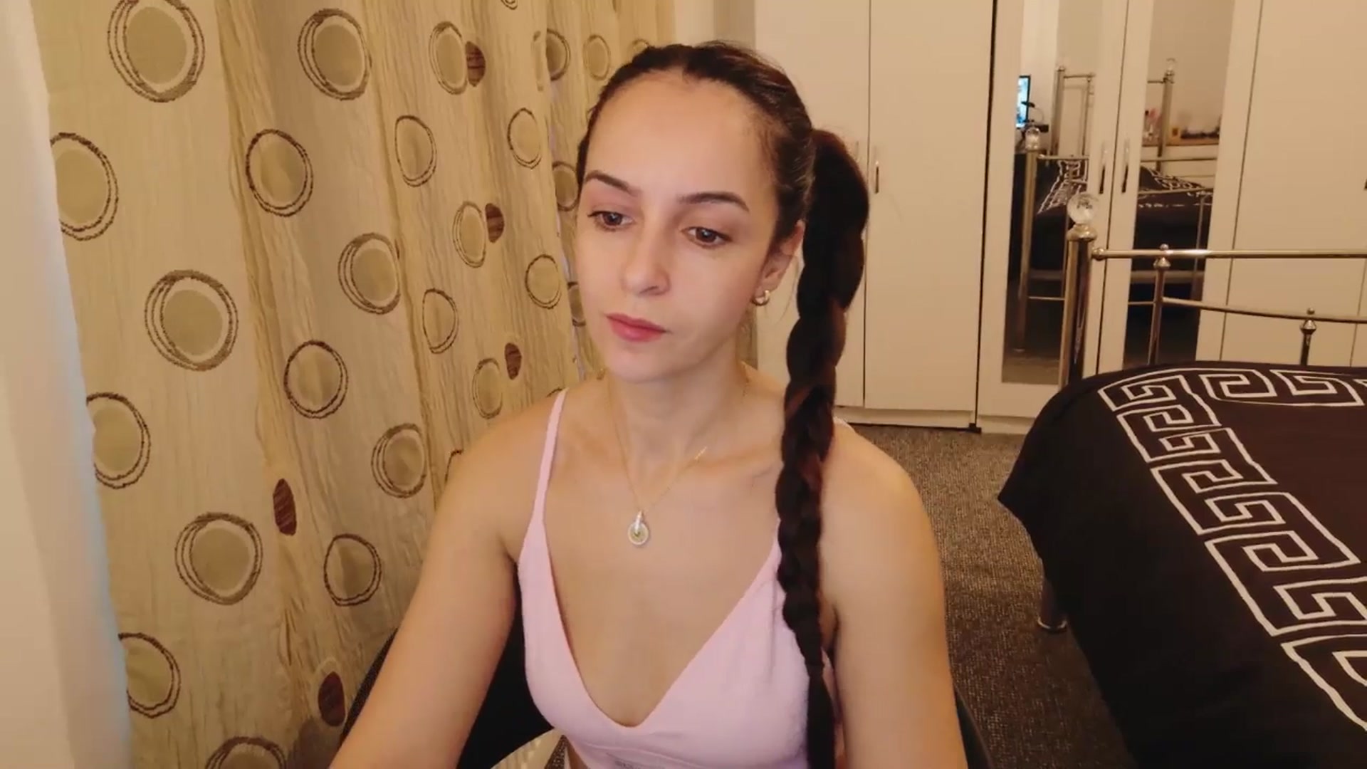 Gallery image thumbnail from KarlaOlivia's myfreecams stream on, 02/27/2025, 16:56 image 3 of 20