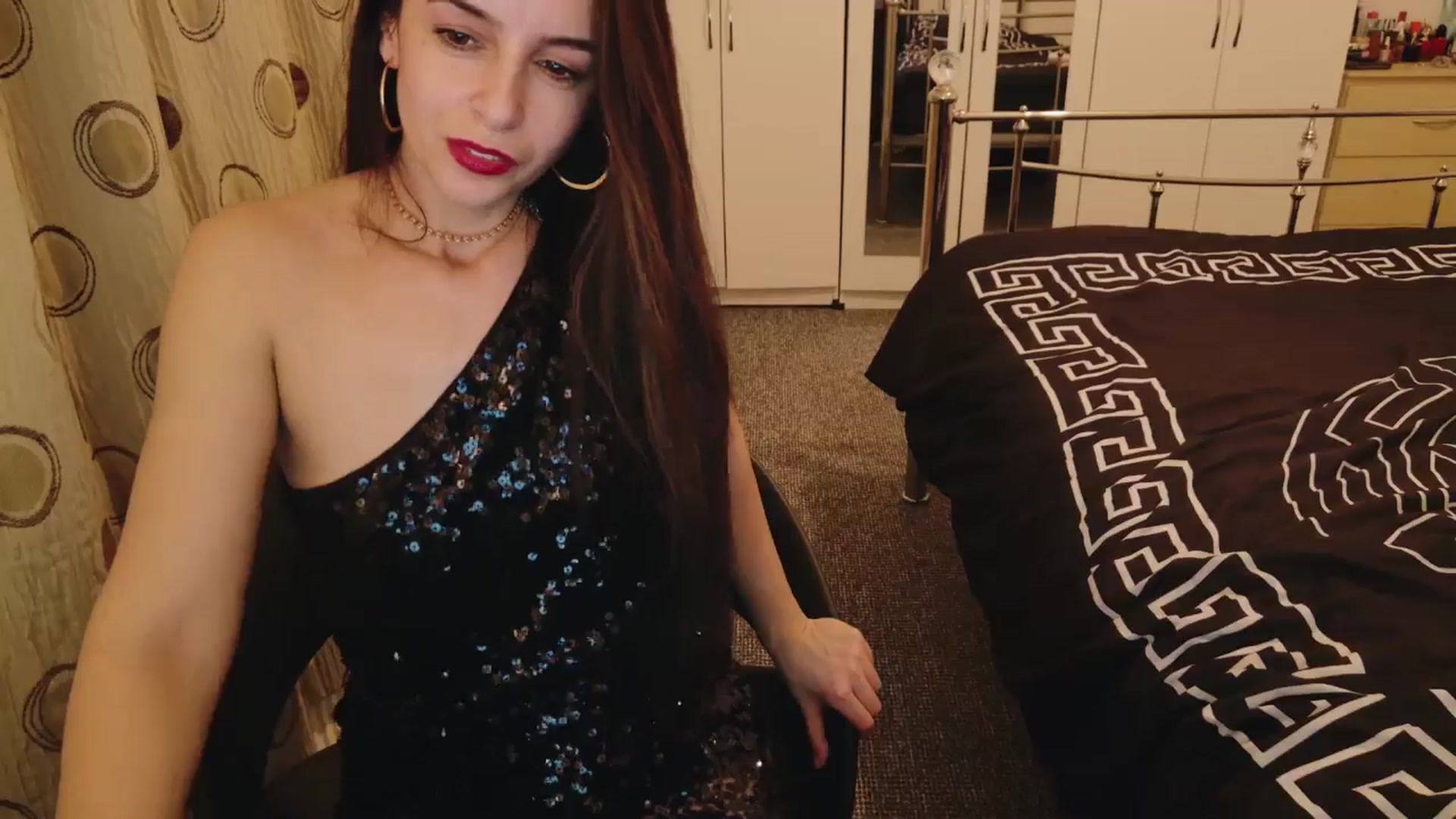 Gallery image thumbnail from KarlaOlivia's myfreecams stream on, 02/27/2025, 19:49 image 3 of 20