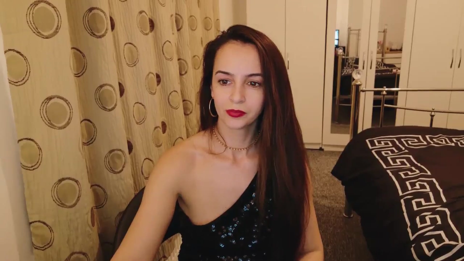 Gallery image thumbnail from KarlaOlivia's myfreecams stream on, 02/27/2025, 19:49 image 8 of 20