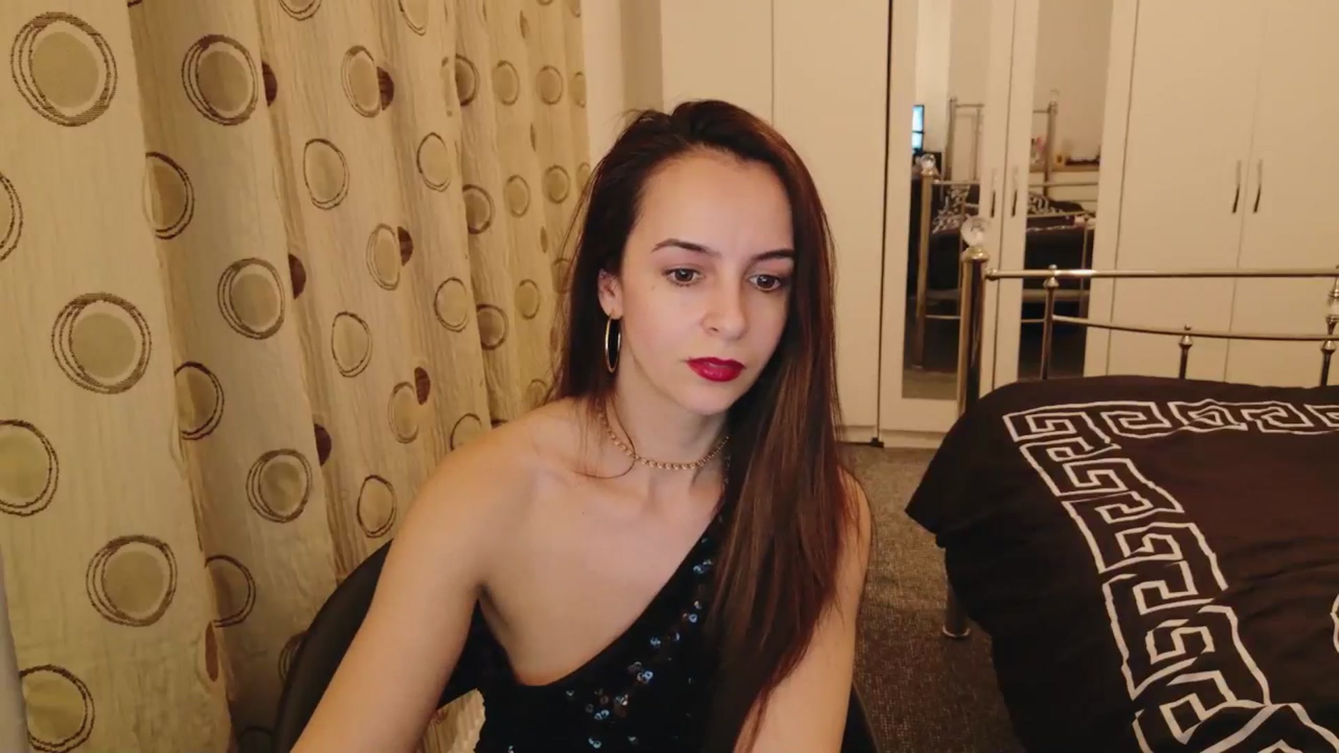Gallery image thumbnail from KarlaOlivia's myfreecams stream on, 02/27/2025, 19:49 image 7 of 20