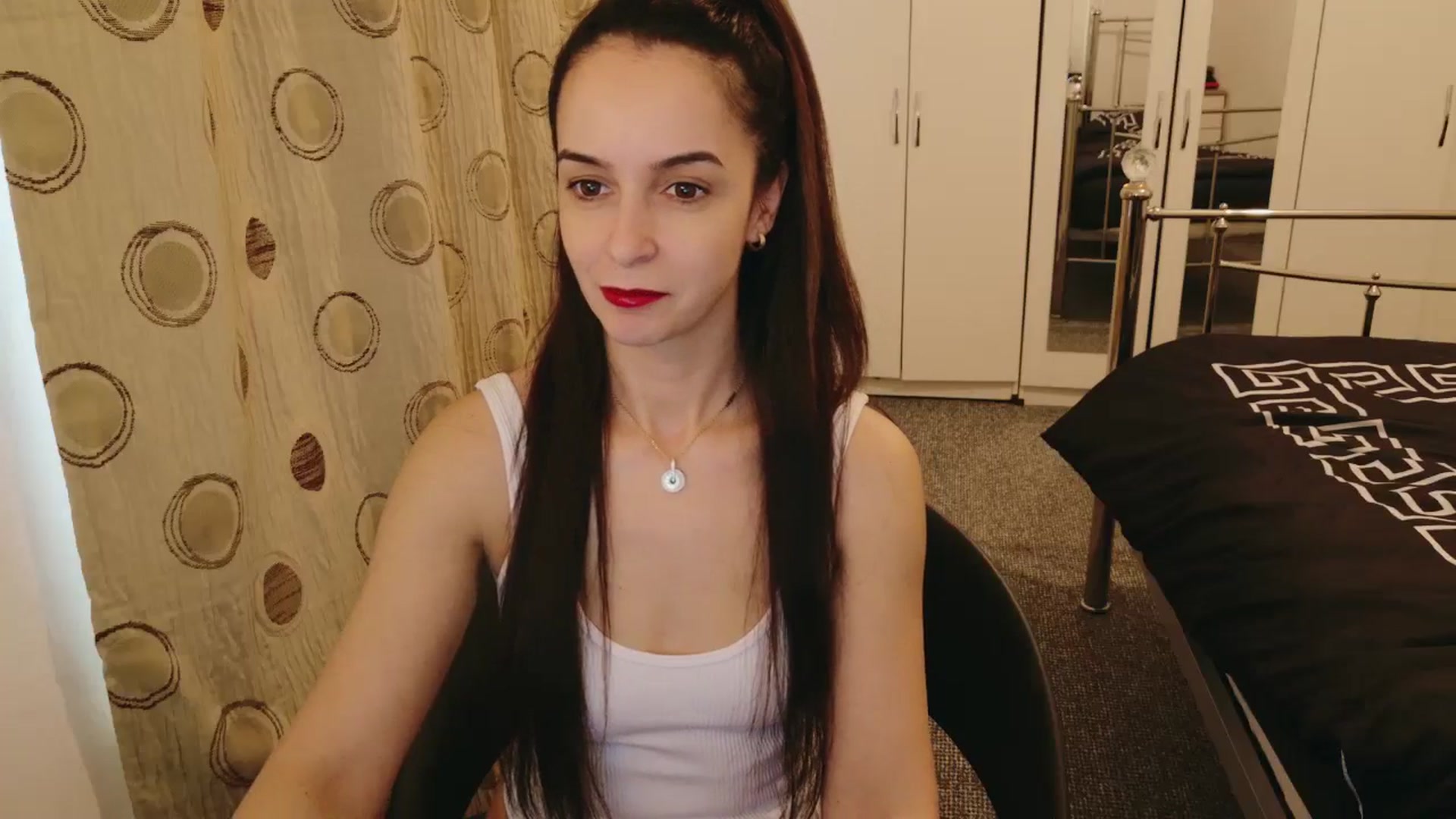 Gallery image thumbnail from KarlaOlivia's myfreecams stream on, 02/28/2025, 13:30 image 3 of 20