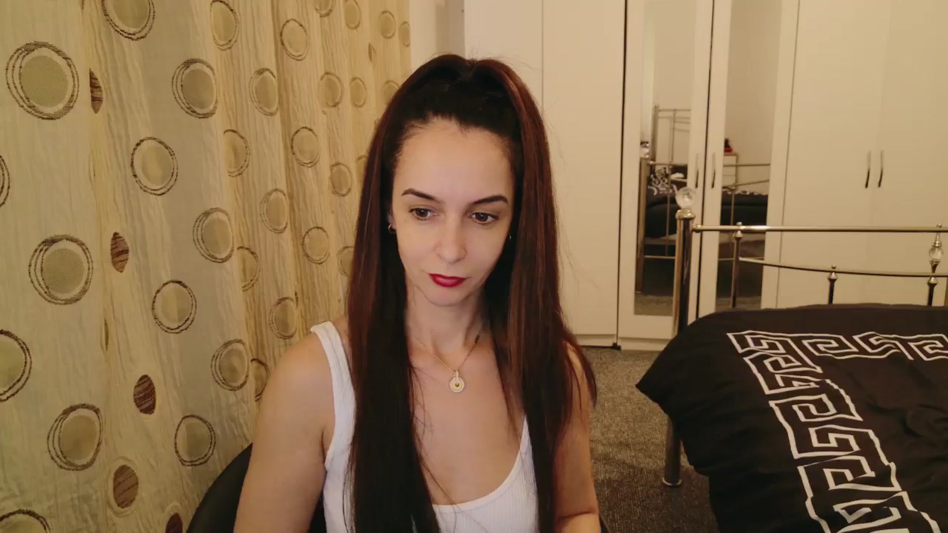 Gallery image thumbnail from KarlaOlivia's myfreecams stream on, 02/28/2025, 15:11 image 18 of 20