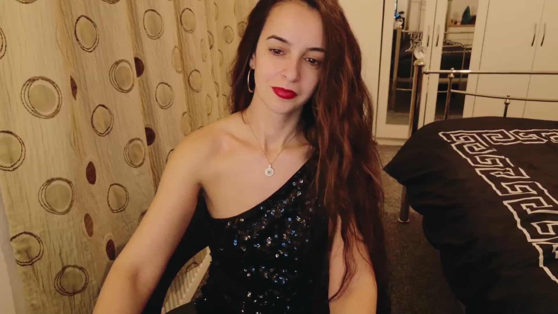 Gallery image thumbnail from KarlaOlivia's myfreecams stream on, 03/02/2025, 18:30 image 5 of 20