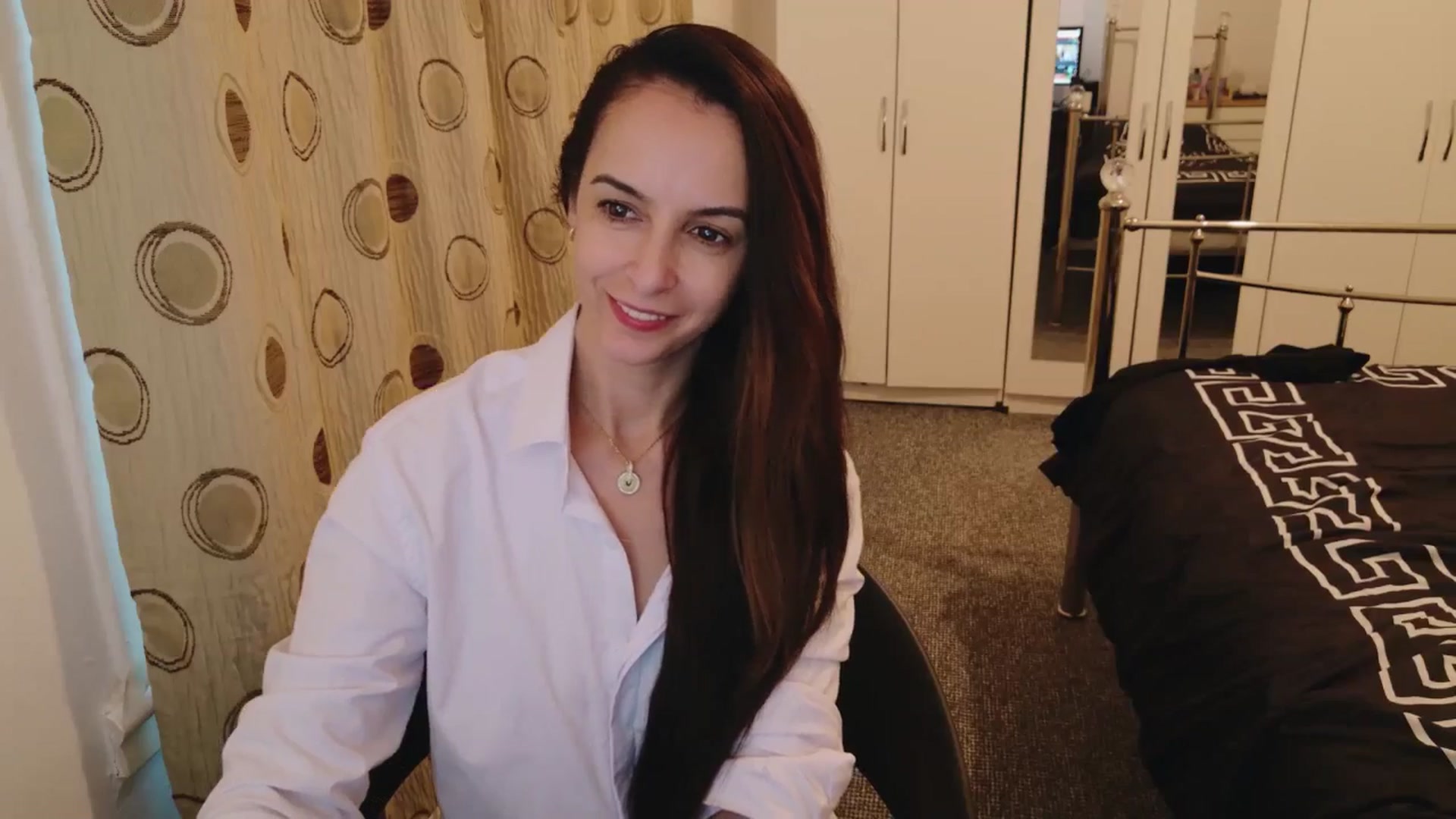 Gallery image thumbnail from KarlaOlivia's myfreecams stream on, 03/27/2025, 18:32 image 6 of 20