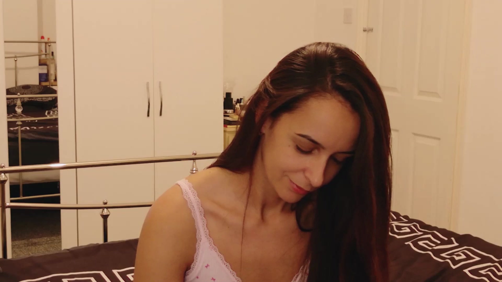 Gallery image thumbnail from KarlaOlivia's myfreecams stream on, 05/08/2025, 15:40 image 12 of 20