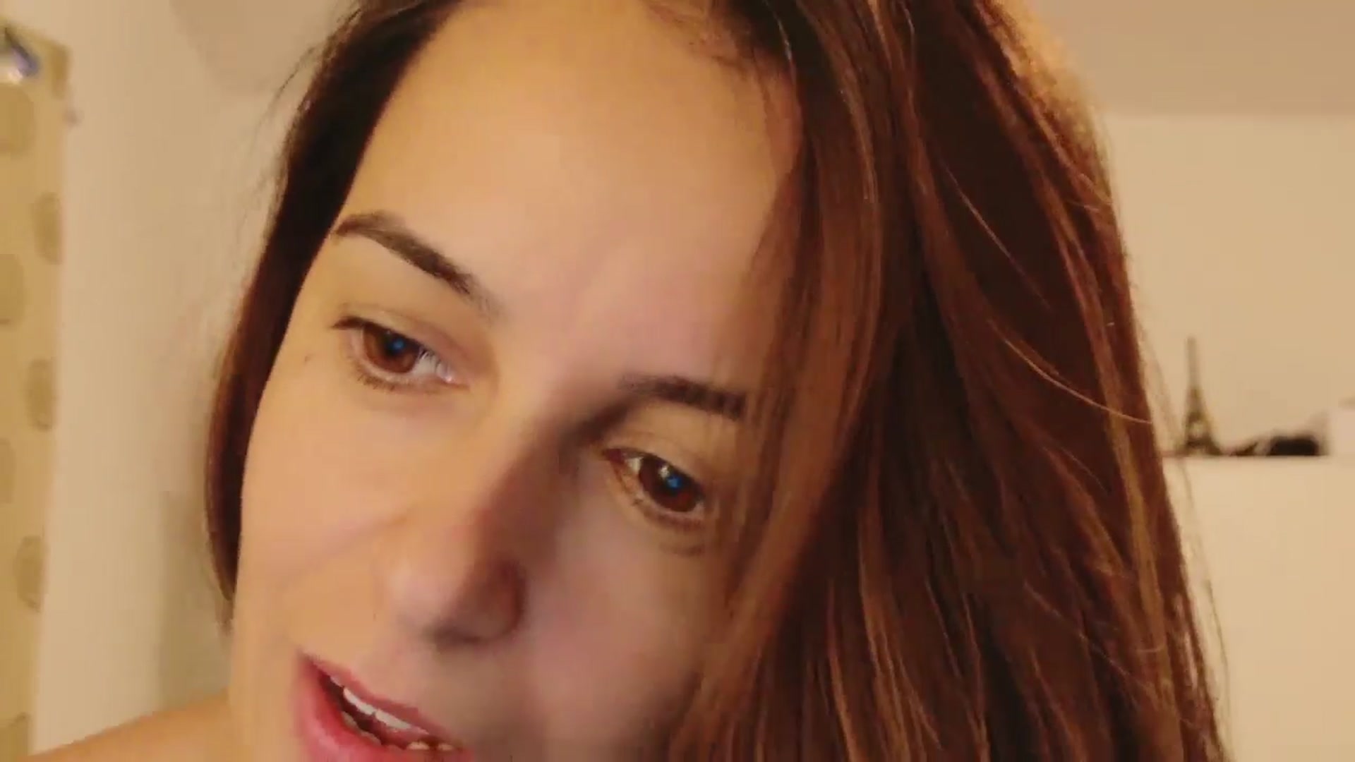 Gallery image thumbnail from KarlaOlivia's myfreecams stream on, 05/14/2025, 19:19 image 12 of 20
