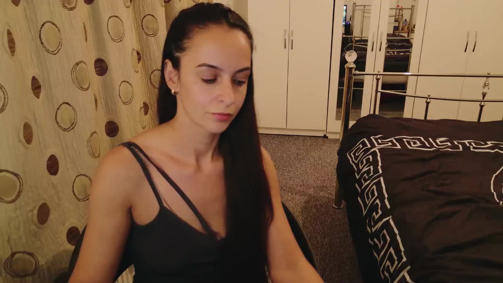 Gallery image thumbnail from KarlaOlivia's myfreecams stream on, 05/16/2025, 19:22 image 12 of 20
