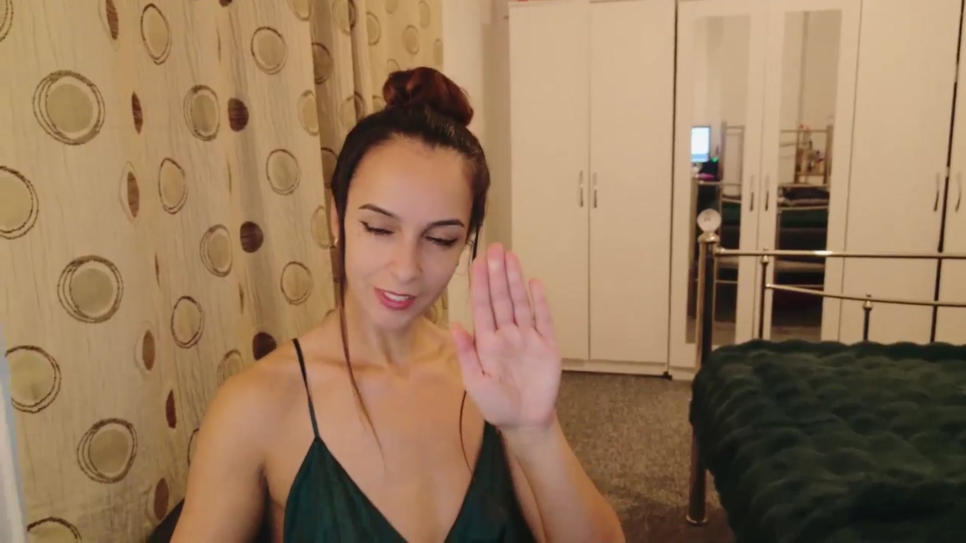 Gallery image thumbnail from KarlaOlivia's myfreecams stream on, 06/03/2025, 19:49 image 3 of 20