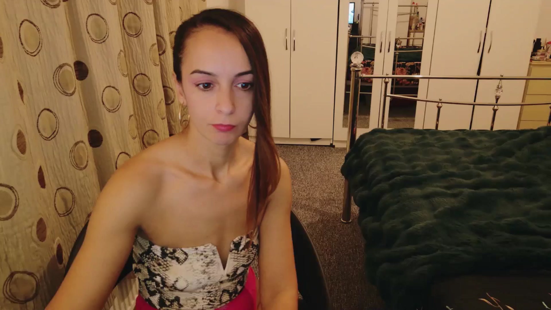 Gallery image thumbnail from KarlaOlivia's myfreecams stream on, 06/05/2025, 21:08 image 18 of 20