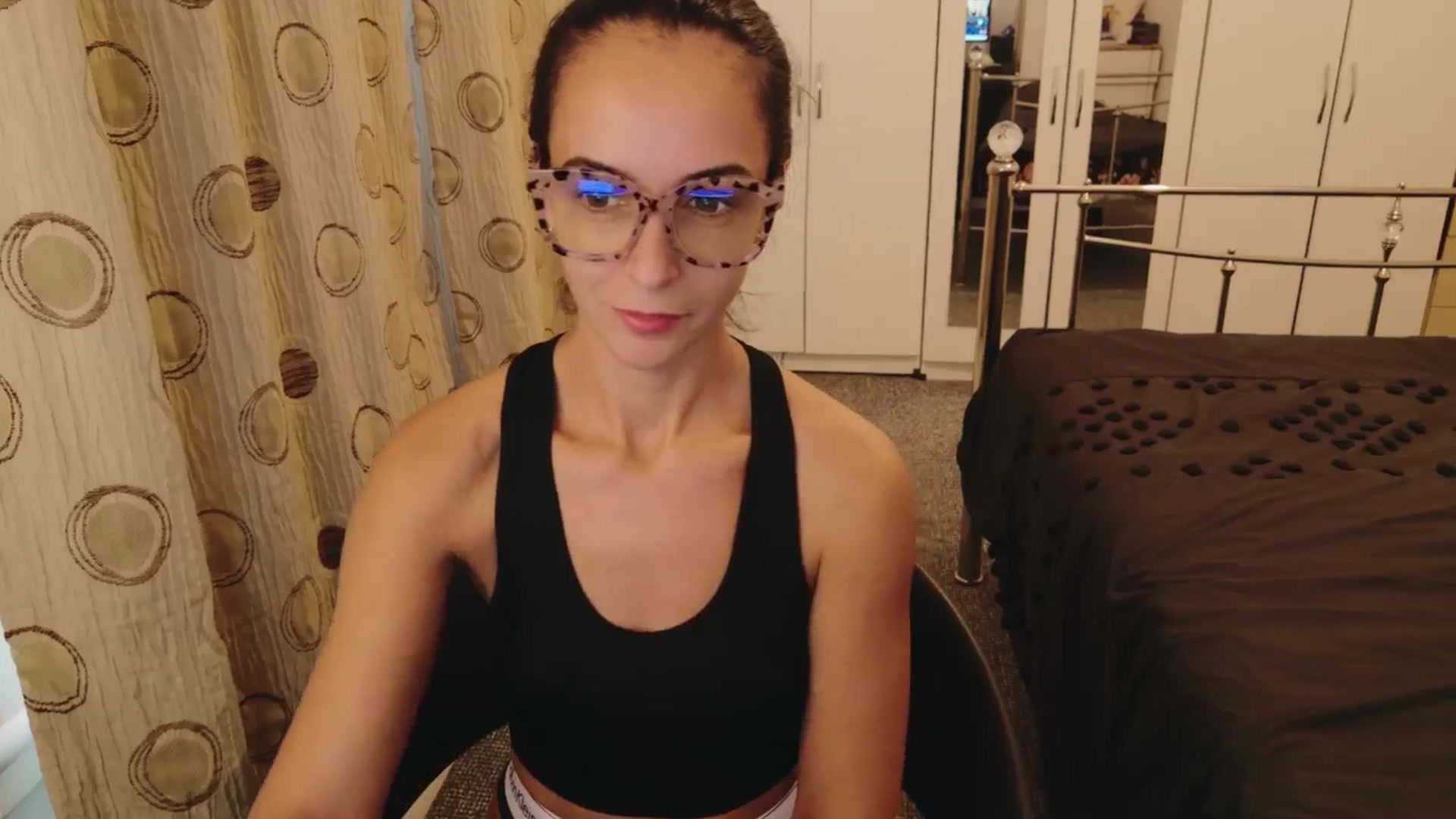 Gallery image thumbnail from KarlaOlivia's myfreecams stream on, 07/17/2025, 15:53 image 3 of 20