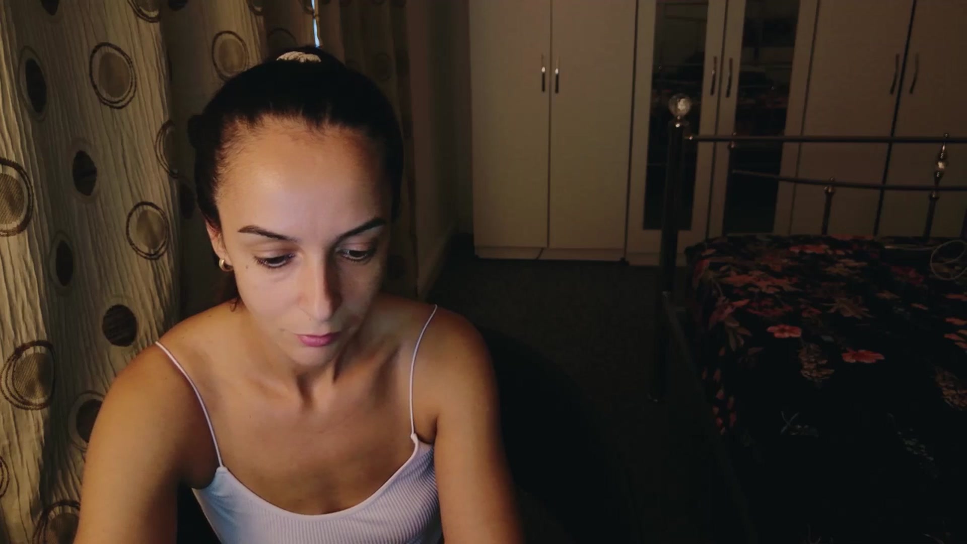 Gallery image thumbnail from KarlaOlivia's myfreecams stream on, 07/19/2025, 19:14 image 6 of 20