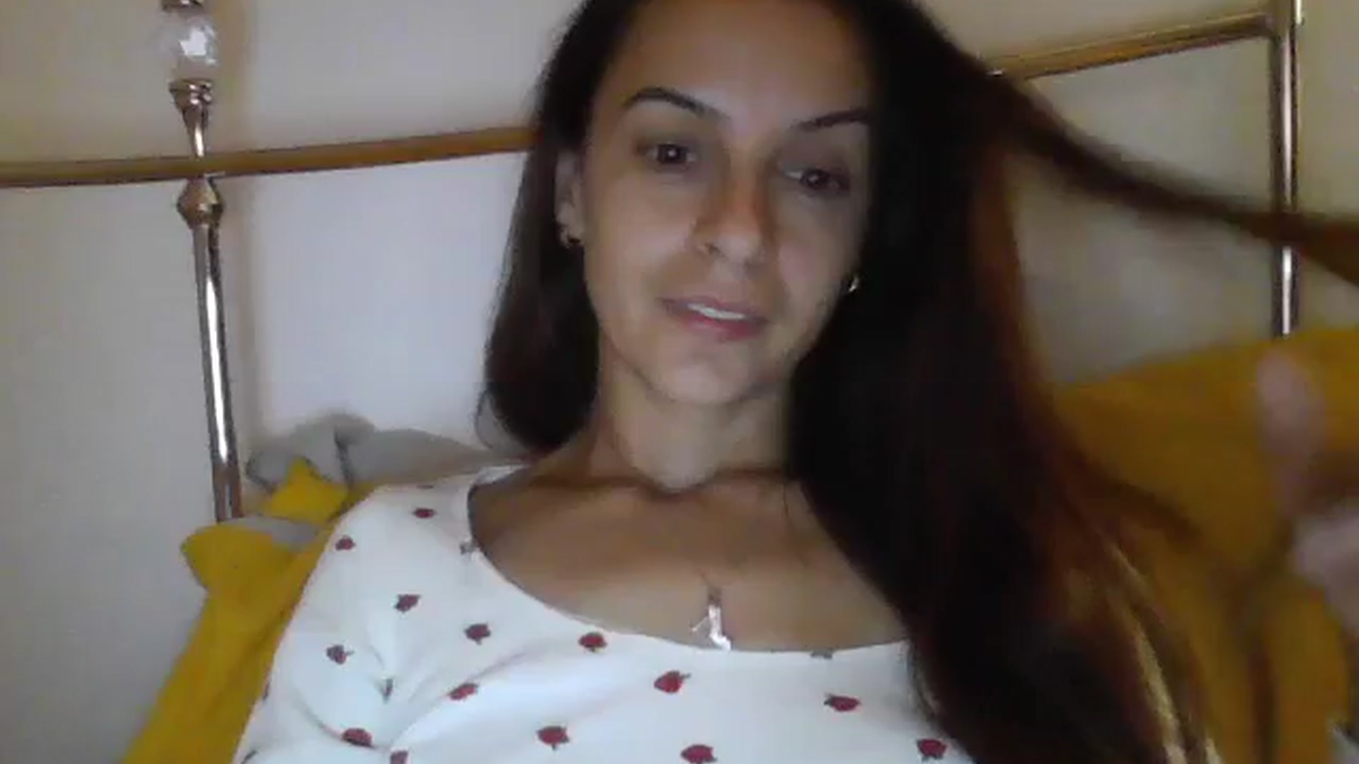 Gallery image thumbnail from KarlaOlivia's myfreecams stream on, 07/27/2025, 24:00 image 13 of 20
