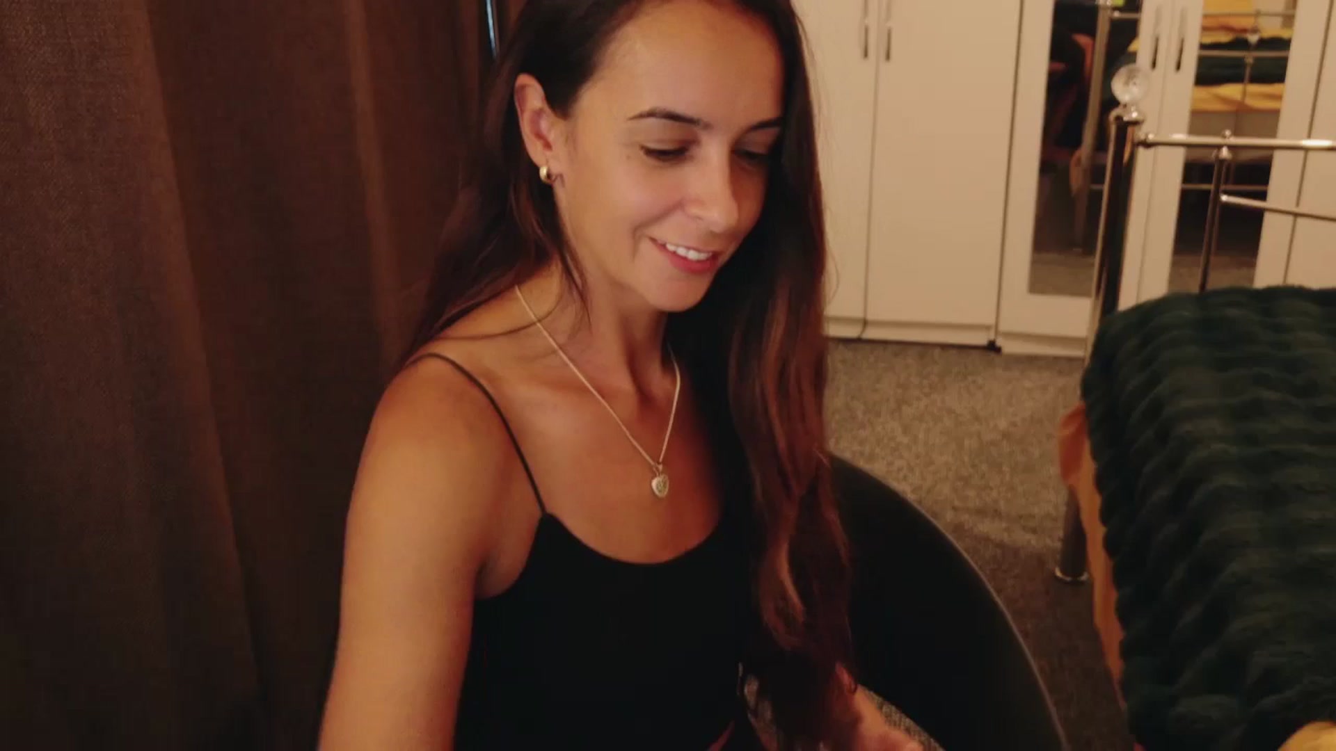 Gallery image thumbnail from KarlaOlivia's myfreecams stream on, 08/17/2025, 19:00 image 16 of 20