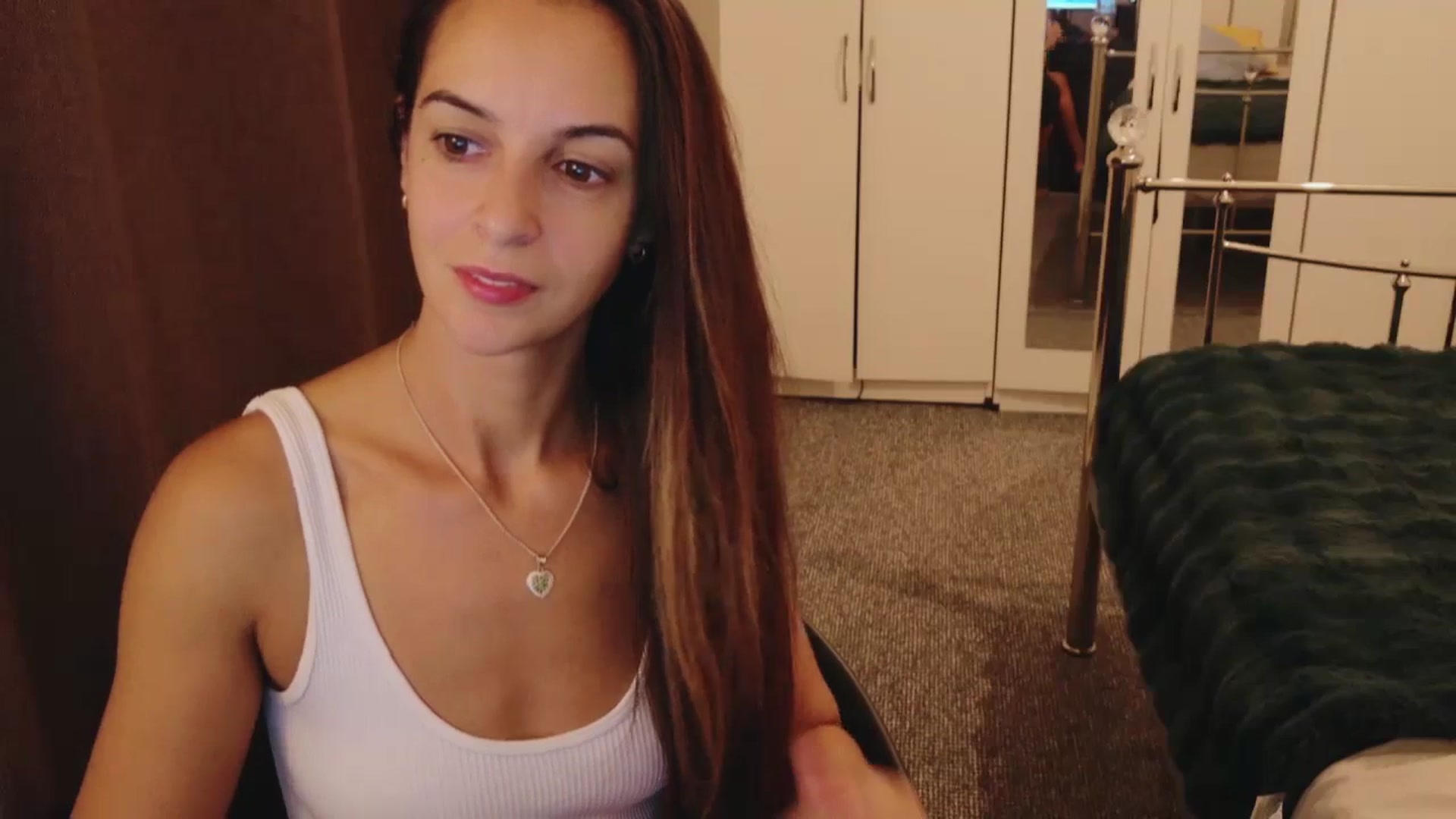Gallery image thumbnail from KarlaOlivia's myfreecams stream on, 08/31/2025, 23:48 image 2 of 20