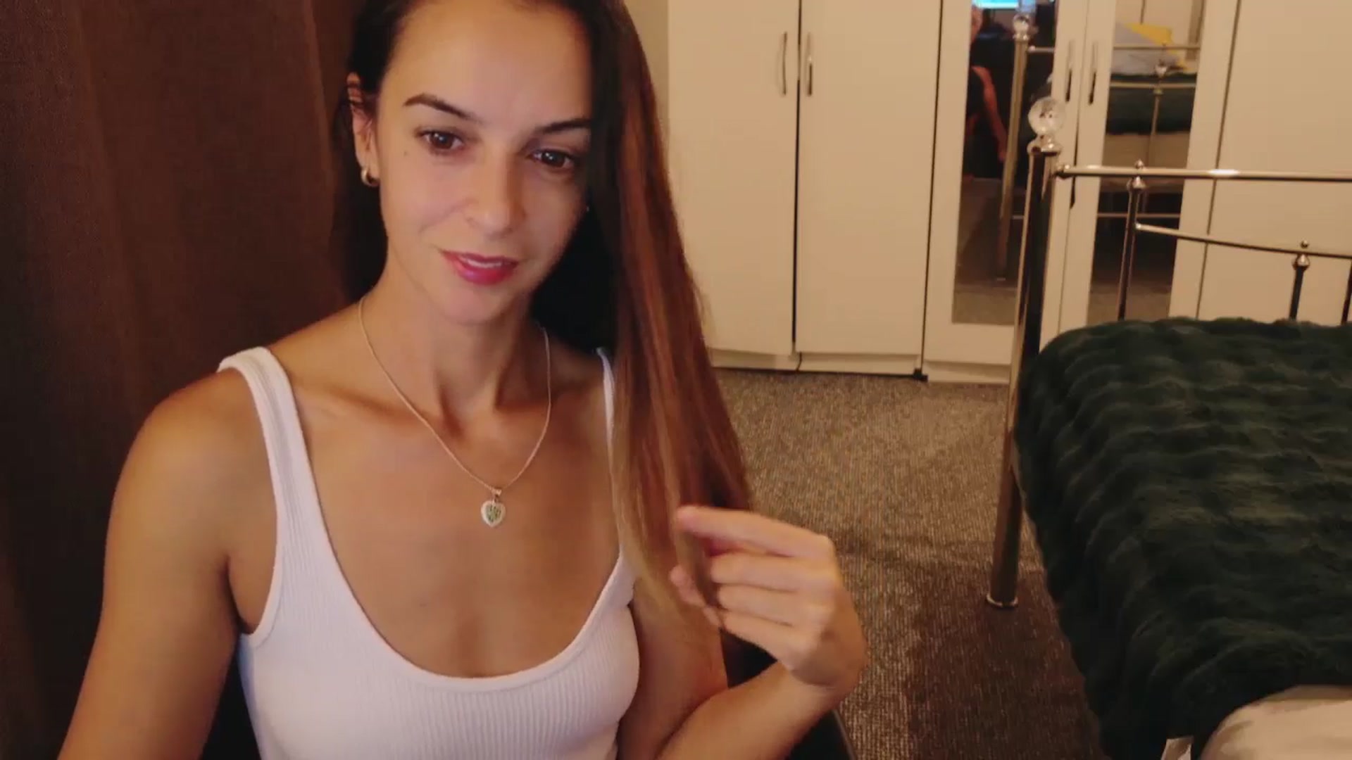 Gallery image thumbnail from KarlaOlivia's myfreecams stream on, 08/31/2025, 23:48 image 3 of 20