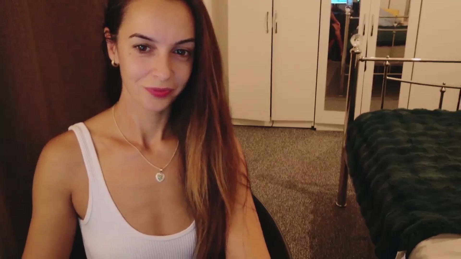 Gallery image thumbnail from KarlaOlivia's myfreecams stream on, 08/31/2025, 23:48 image 6 of 20