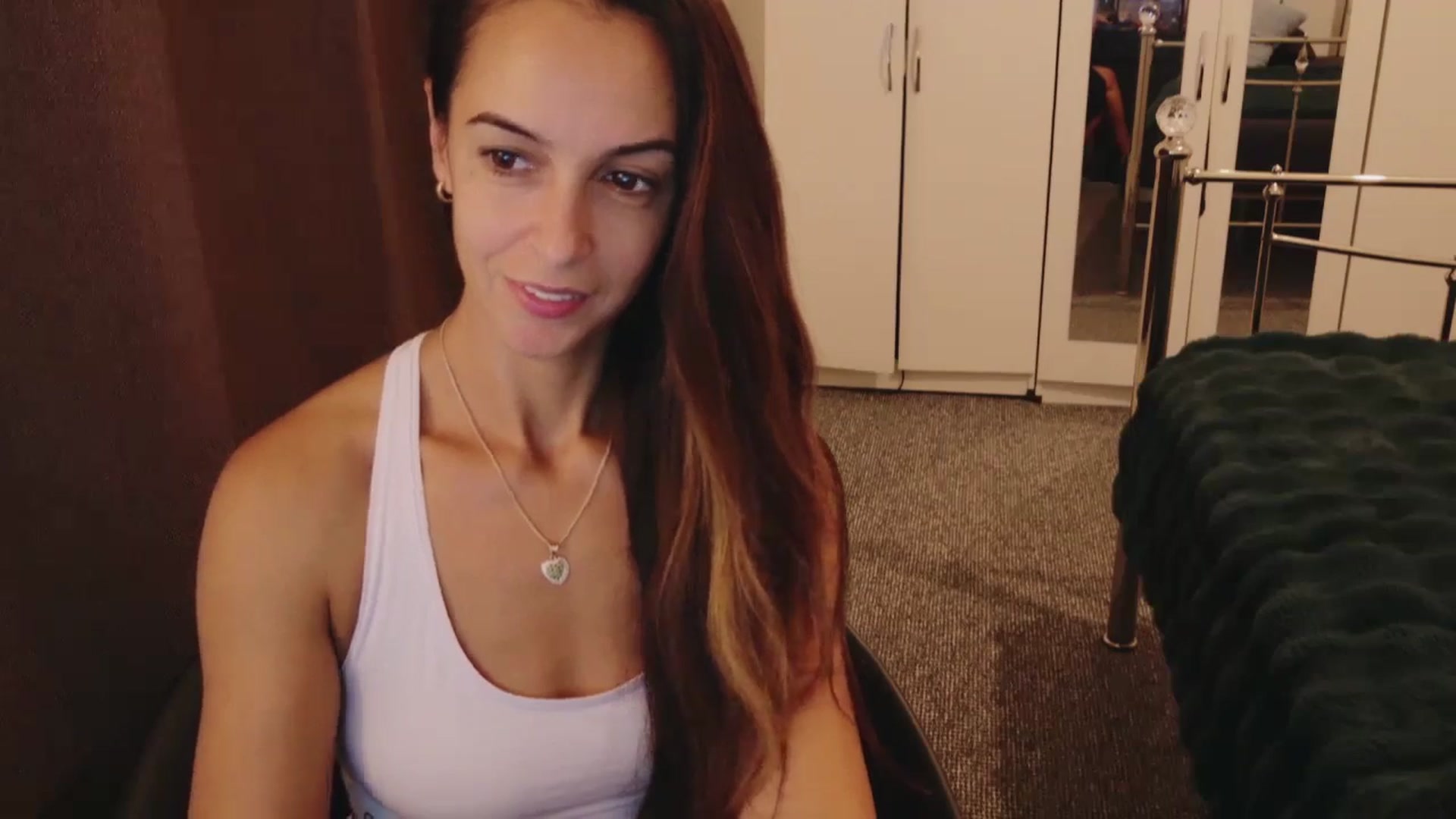 Gallery image thumbnail from KarlaOlivia's myfreecams stream on, 09/01/2025, 16:33 image 3 of 20