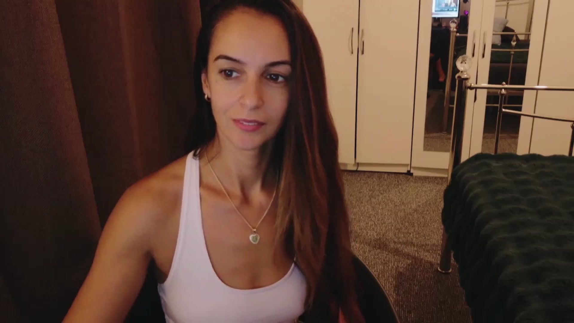 Gallery image thumbnail from KarlaOlivia's myfreecams stream on, 09/01/2025, 20:39 image 10 of 20