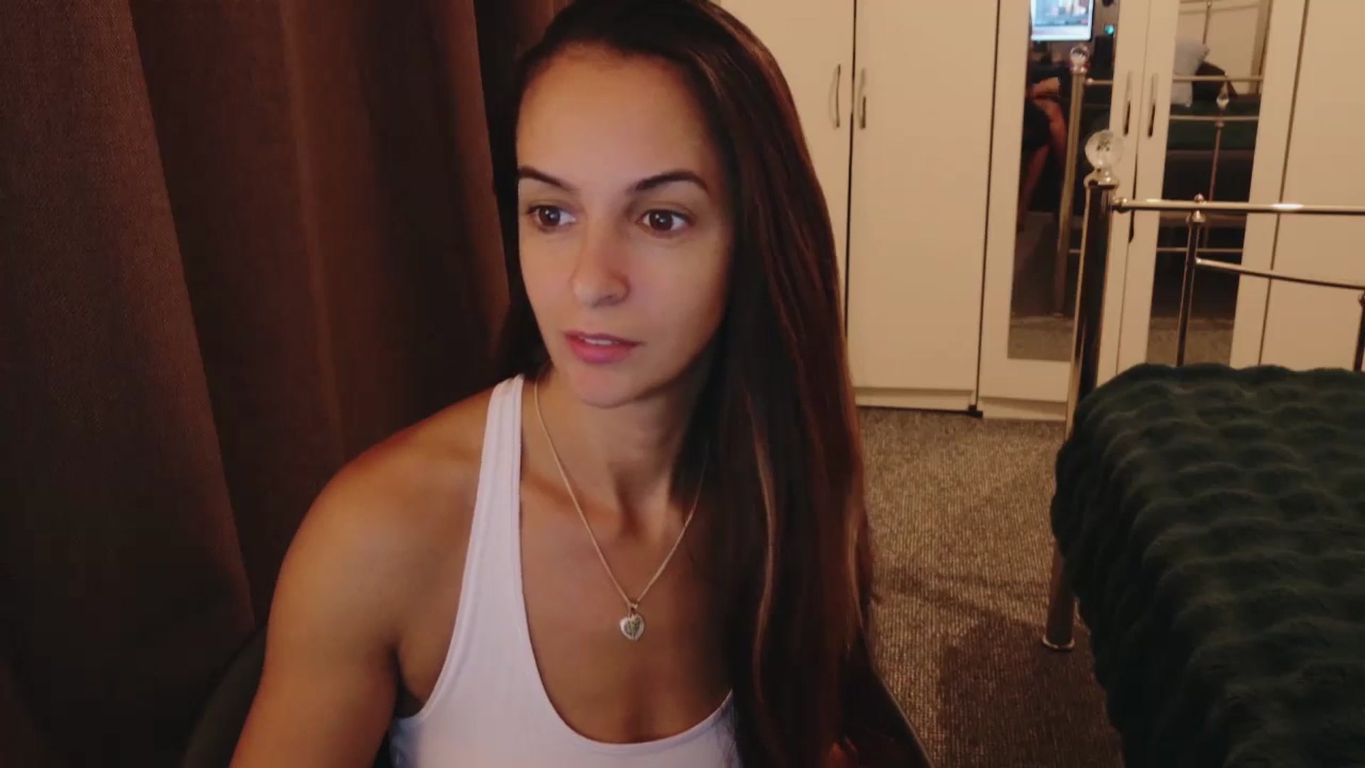 Gallery image thumbnail from KarlaOlivia's myfreecams stream on, 09/01/2025, 20:39 image 4 of 20