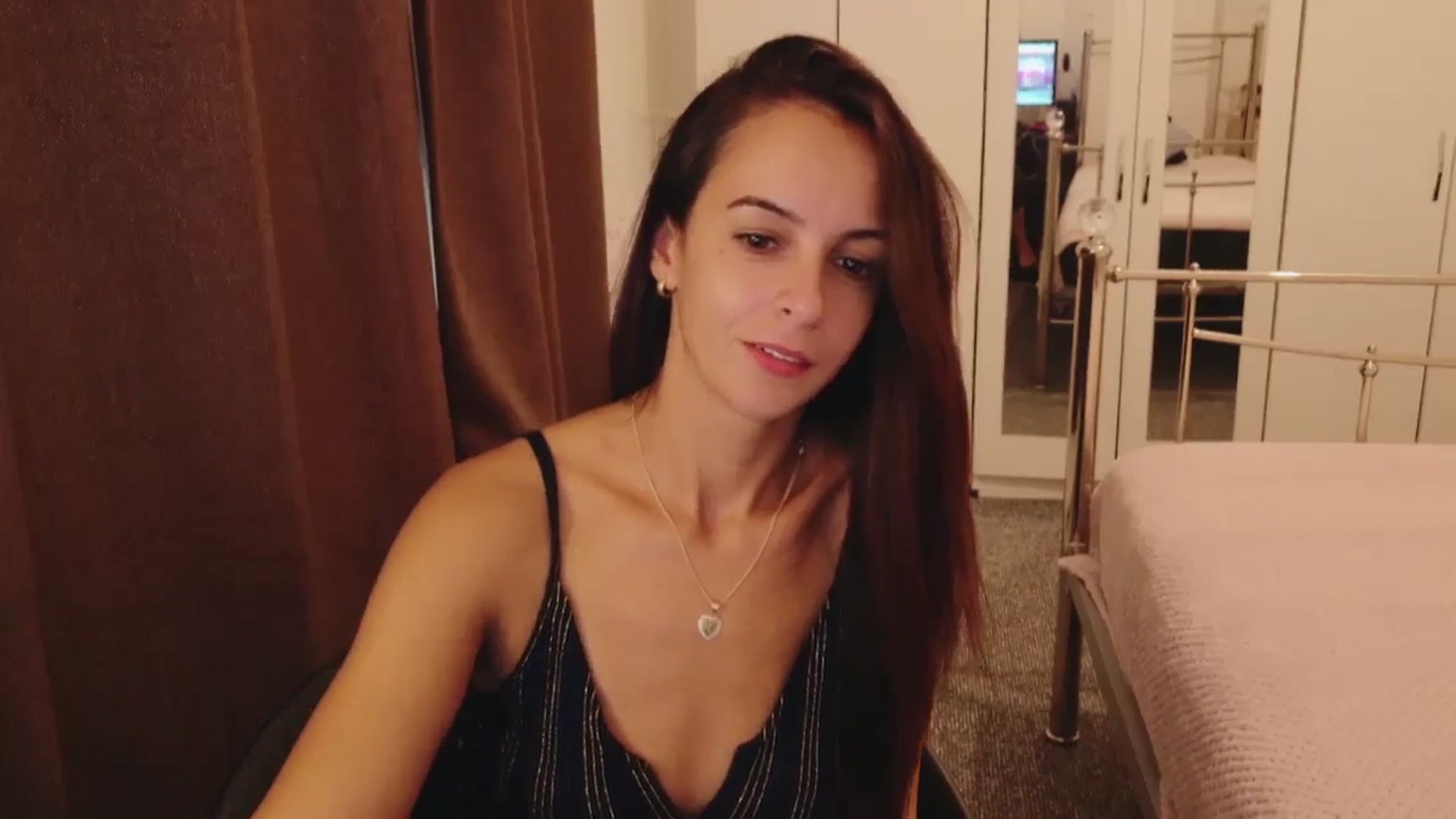 Gallery image thumbnail from KarlaOlivia's myfreecams stream on, 09/09/2025, 15:38 image 13 of 20