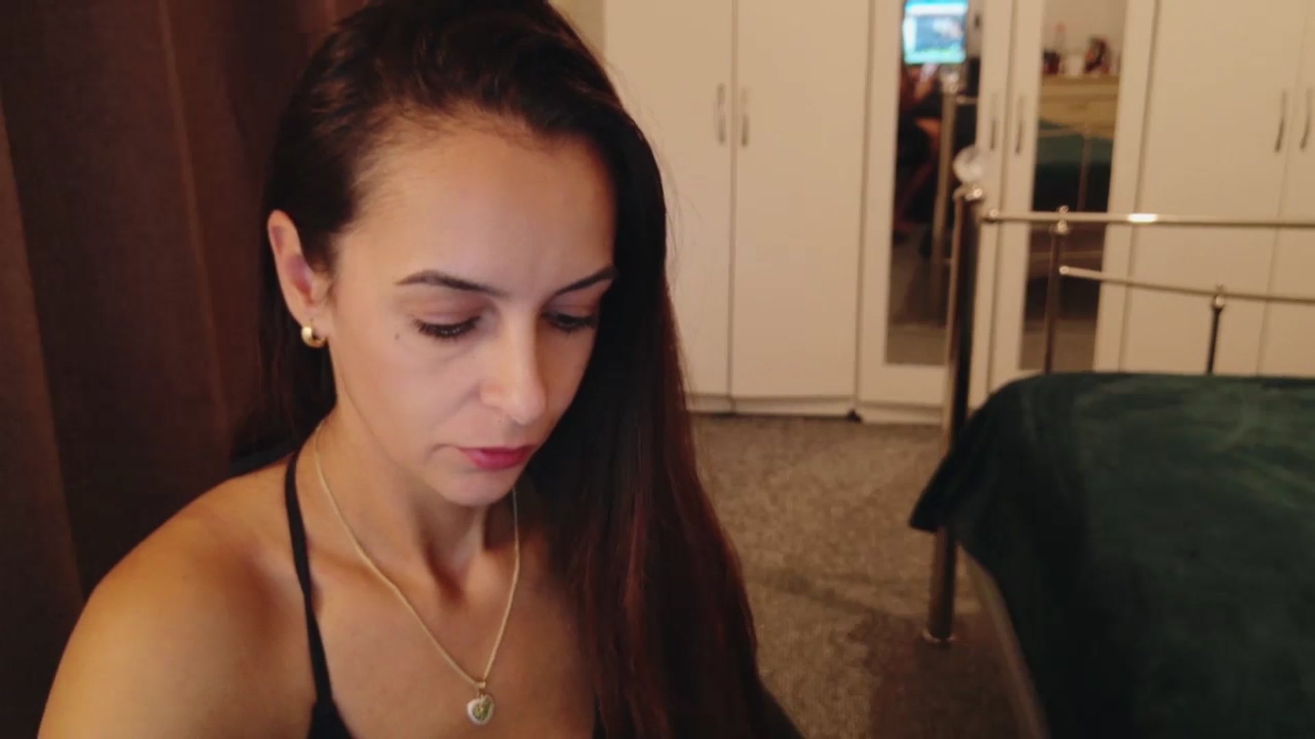 Gallery image thumbnail from KarlaOlivia's myfreecams stream on, 09/16/2025, 15:37 image 6 of 20