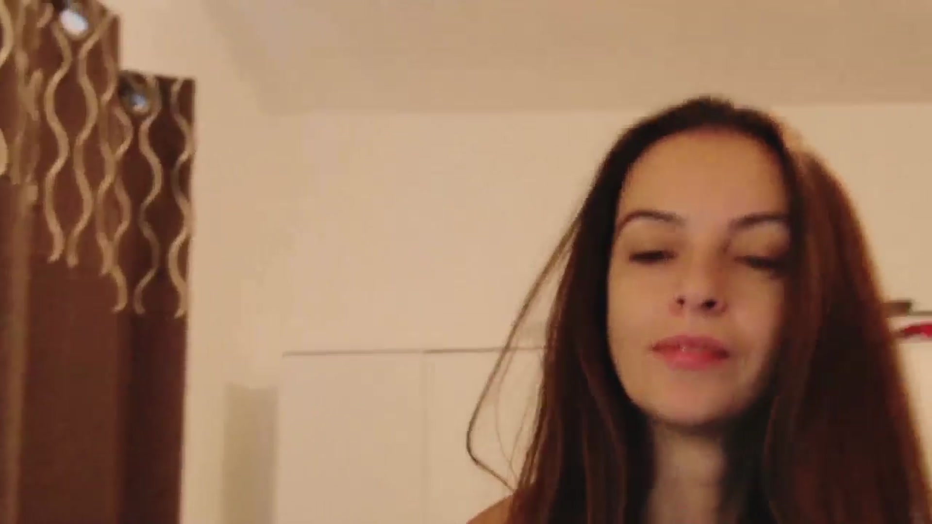 Gallery image thumbnail from KarlaOlivia's myfreecams stream on, 09/18/2025, 09:00 image 14 of 20