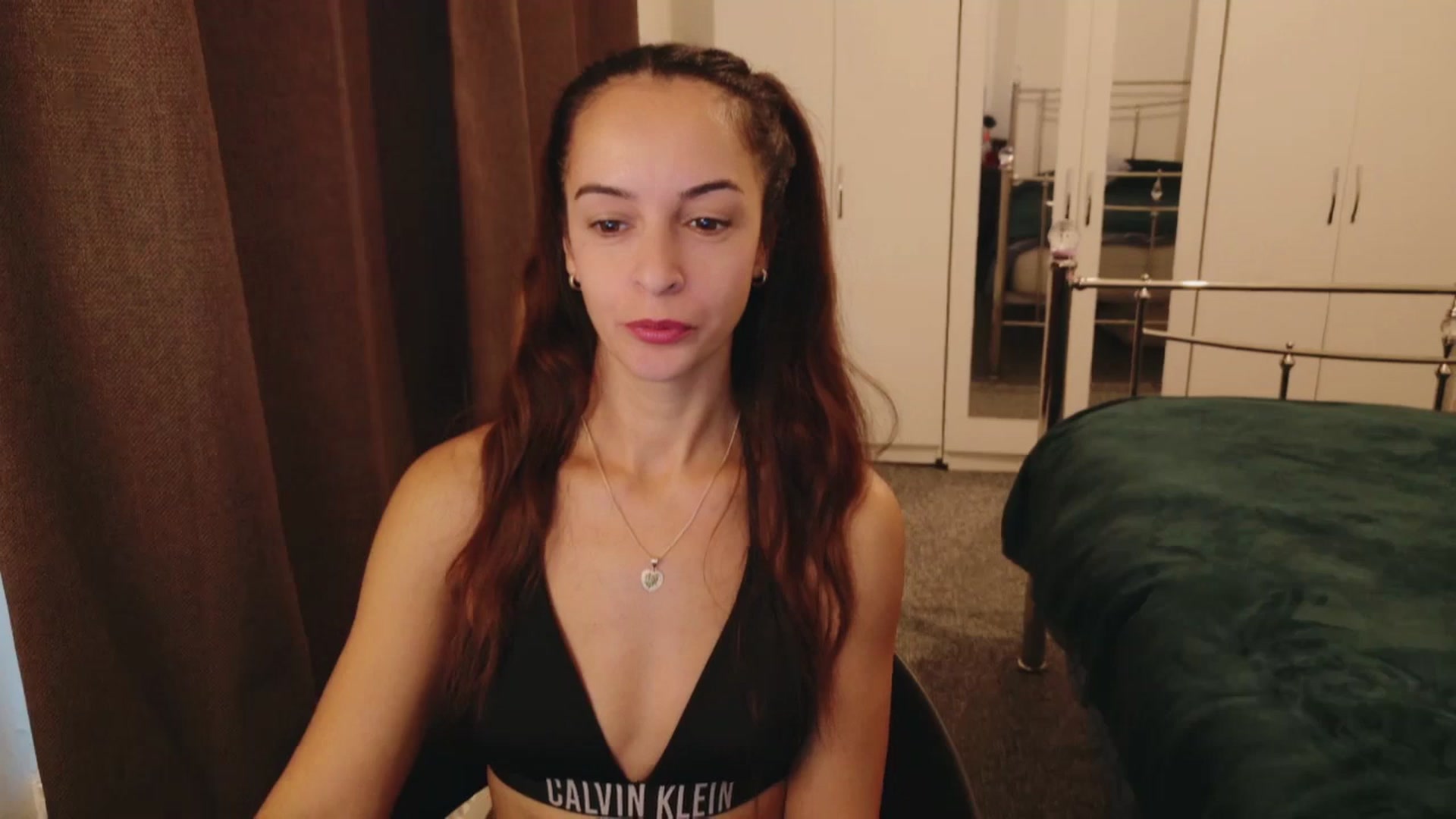 Gallery image thumbnail from KarlaOlivia's myfreecams stream on, 09/29/2025, 10:26 image 19 of 20