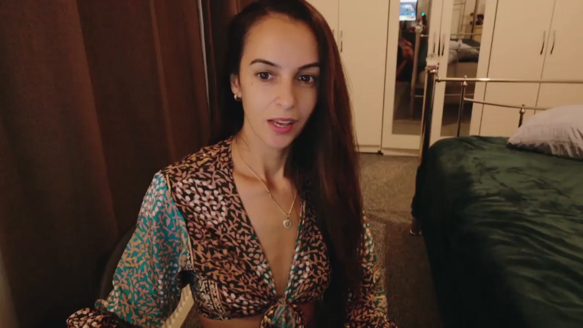 Gallery image thumbnail from KarlaOlivia's myfreecams stream on, 10/02/2025, 17:59 image 1 of 20