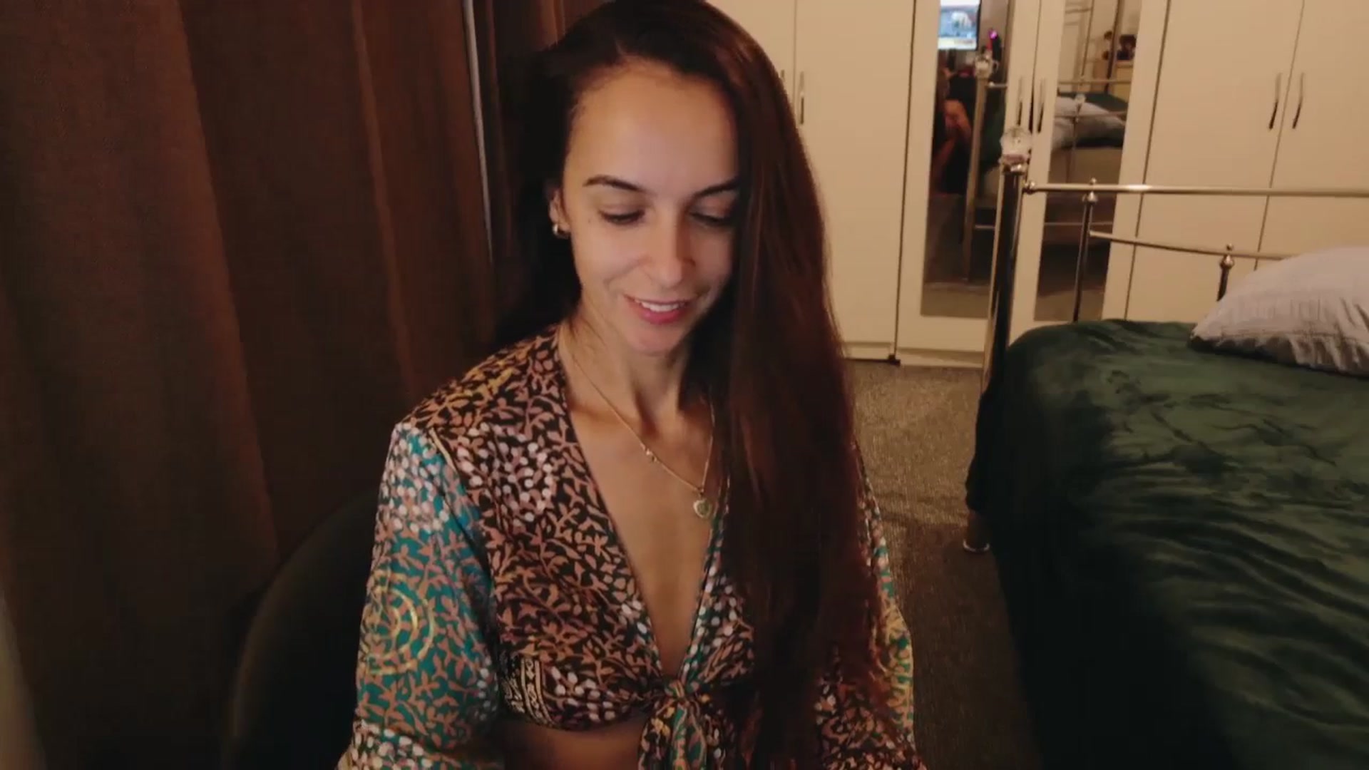 Gallery image thumbnail from KarlaOlivia's myfreecams stream on, 10/02/2025, 17:59 image 15 of 20