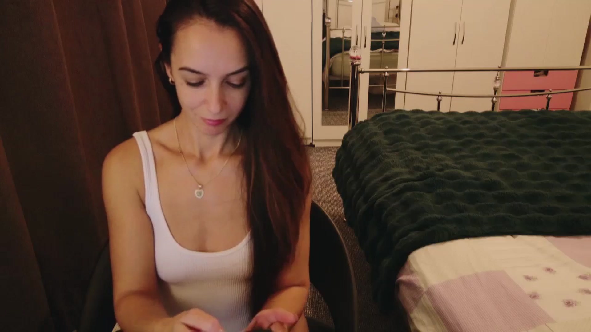 Gallery image thumbnail from KarlaOlivia's myfreecams stream on, 10/05/2025, 13:38 image 14 of 20
